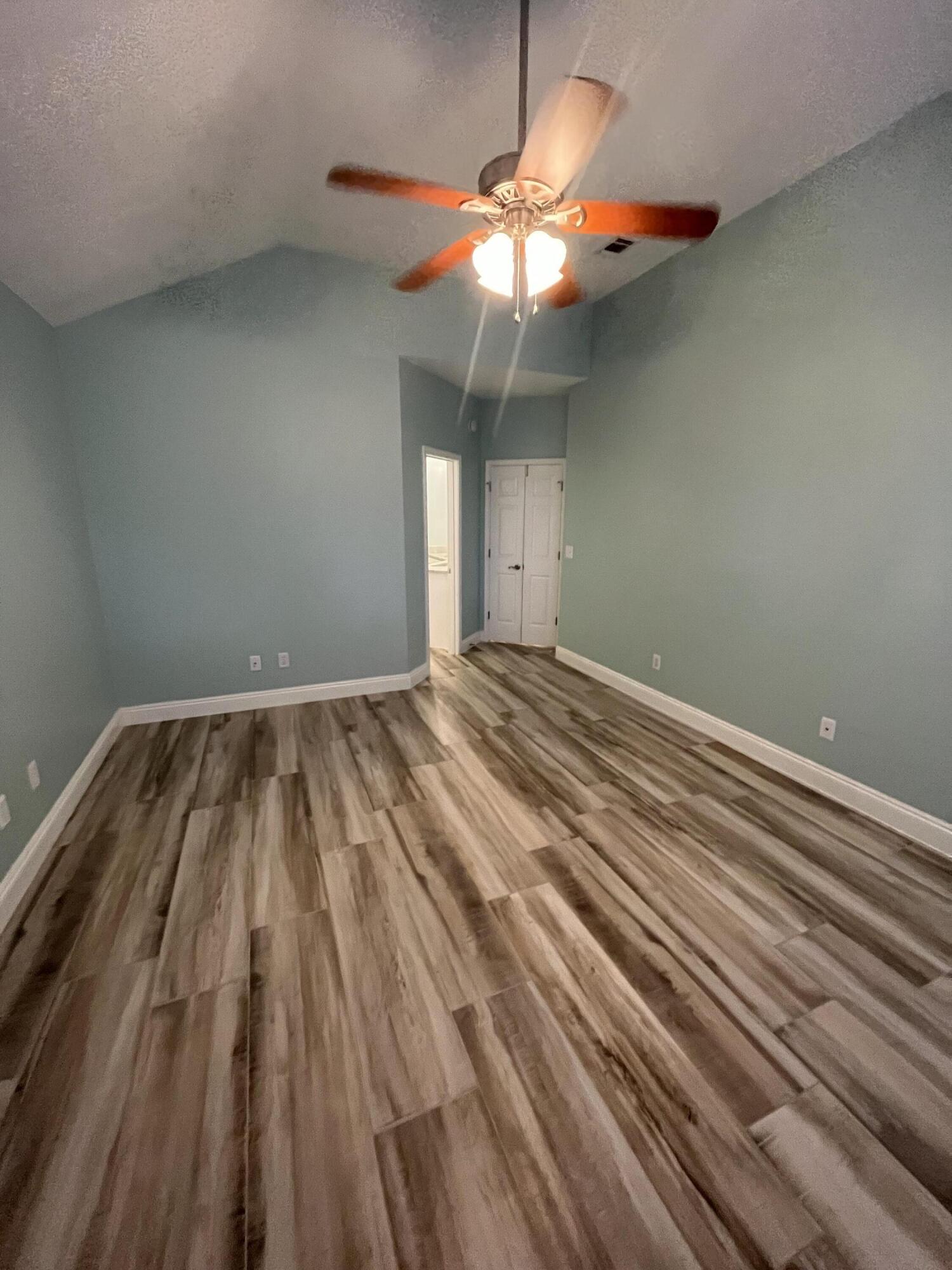 RIDGE WOOD MANOR - Residential Lease