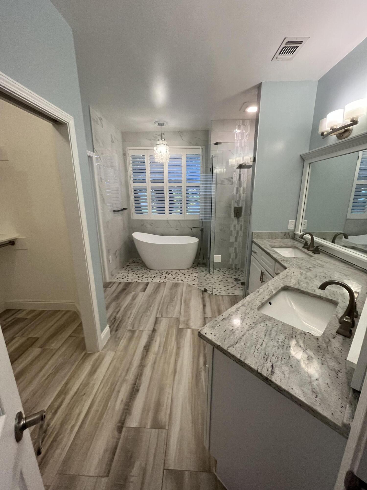 RIDGE WOOD MANOR - Residential Lease