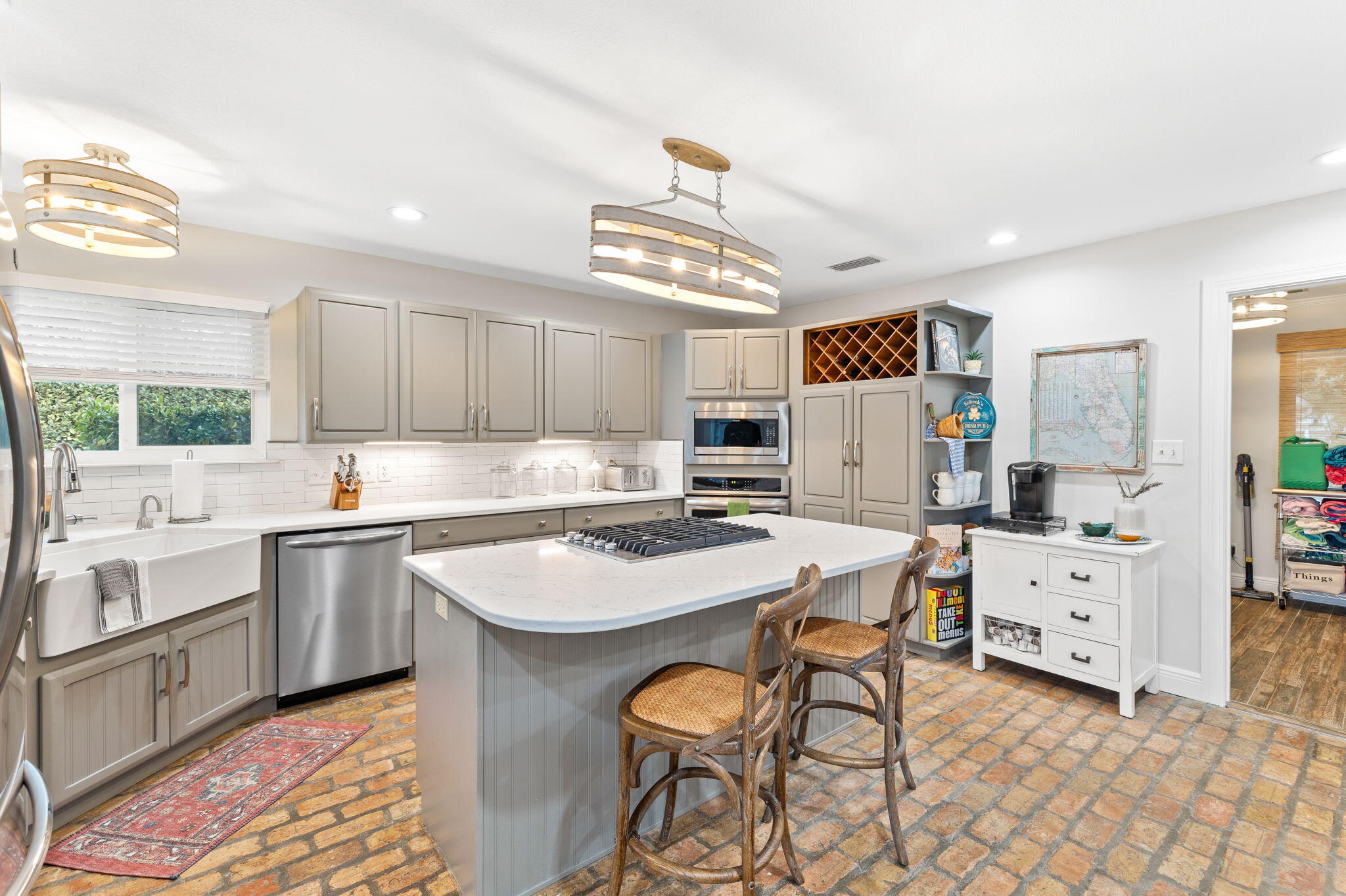 PARISH POINT - Residential