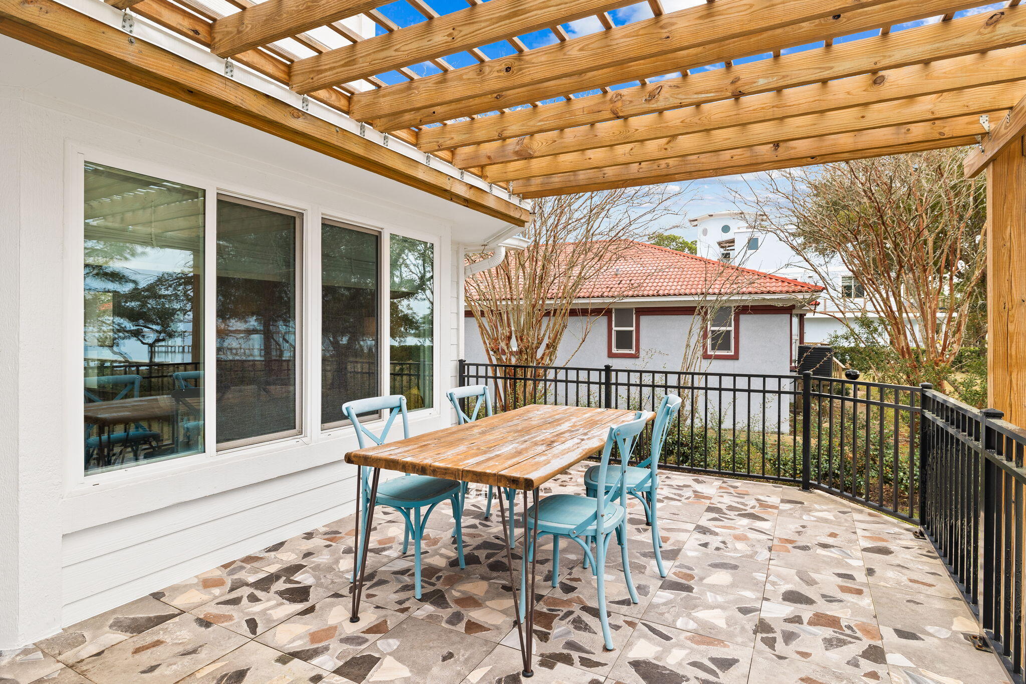 PARISH POINT - Residential
