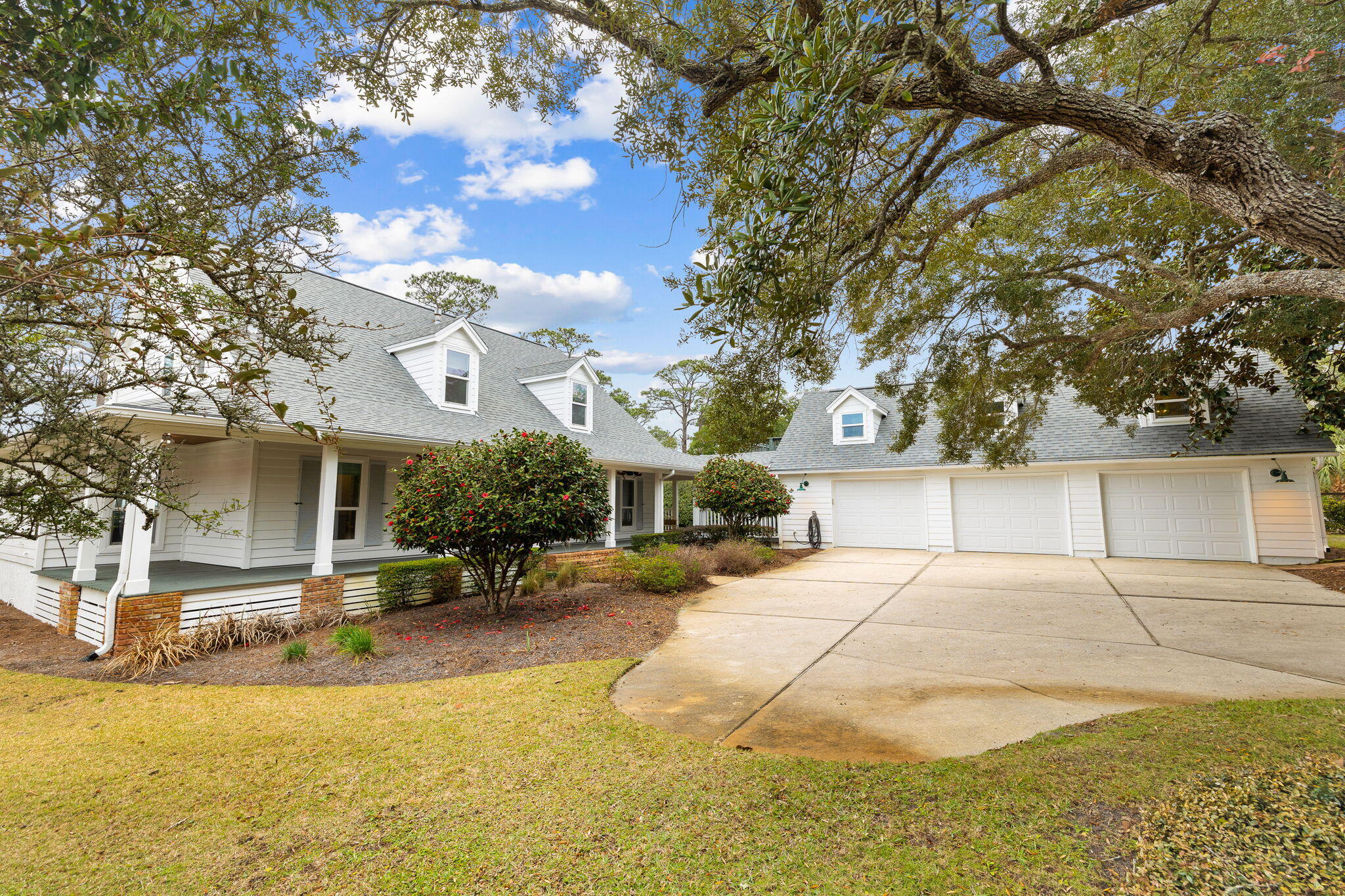 PARISH POINT - Residential