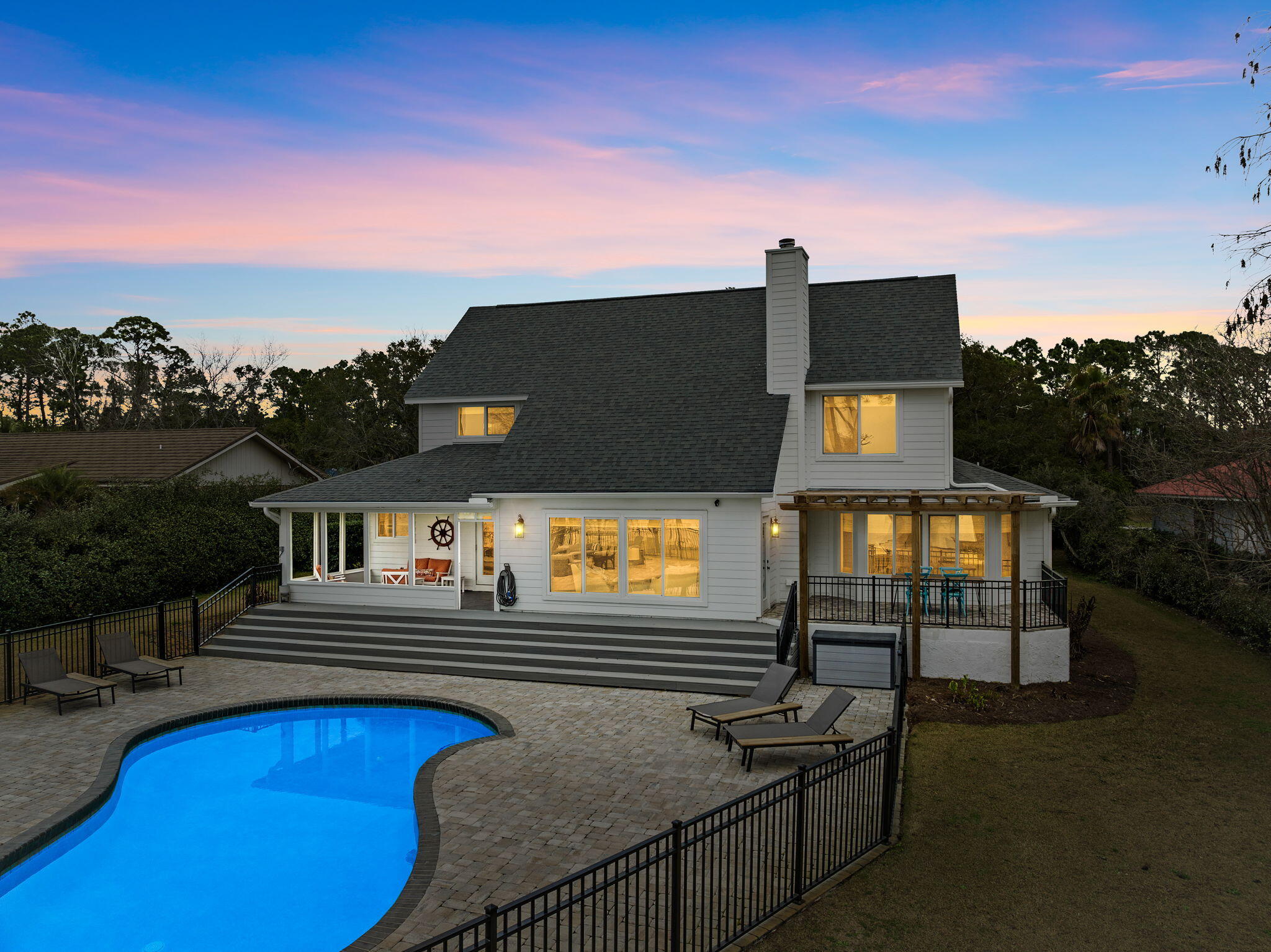 PARISH POINT - Residential