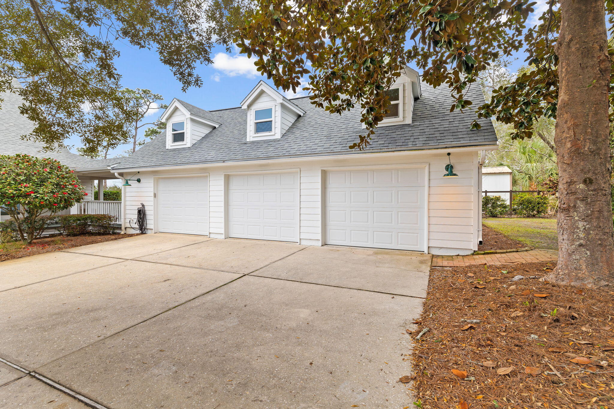 PARISH POINT - Residential