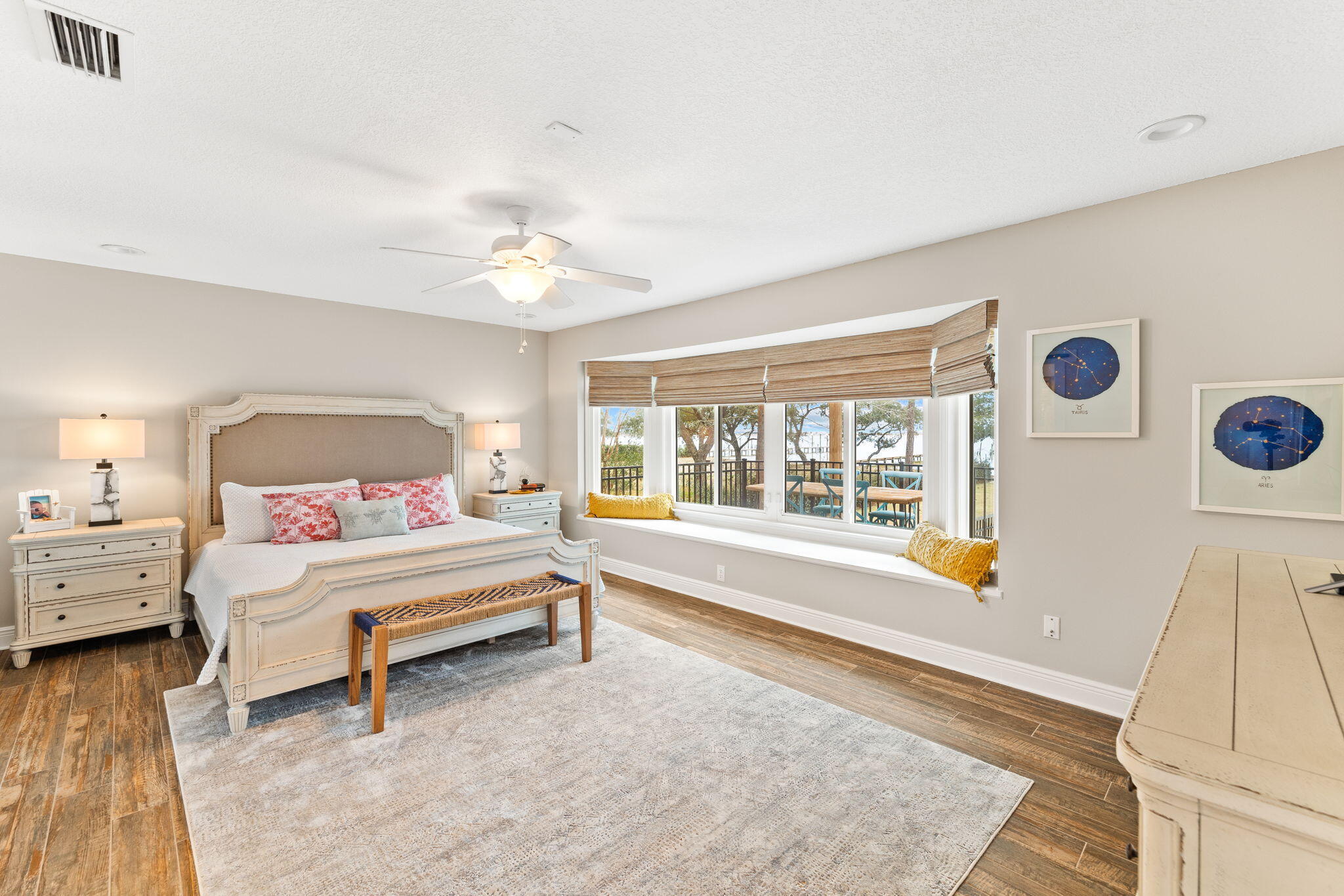 PARISH POINT - Residential