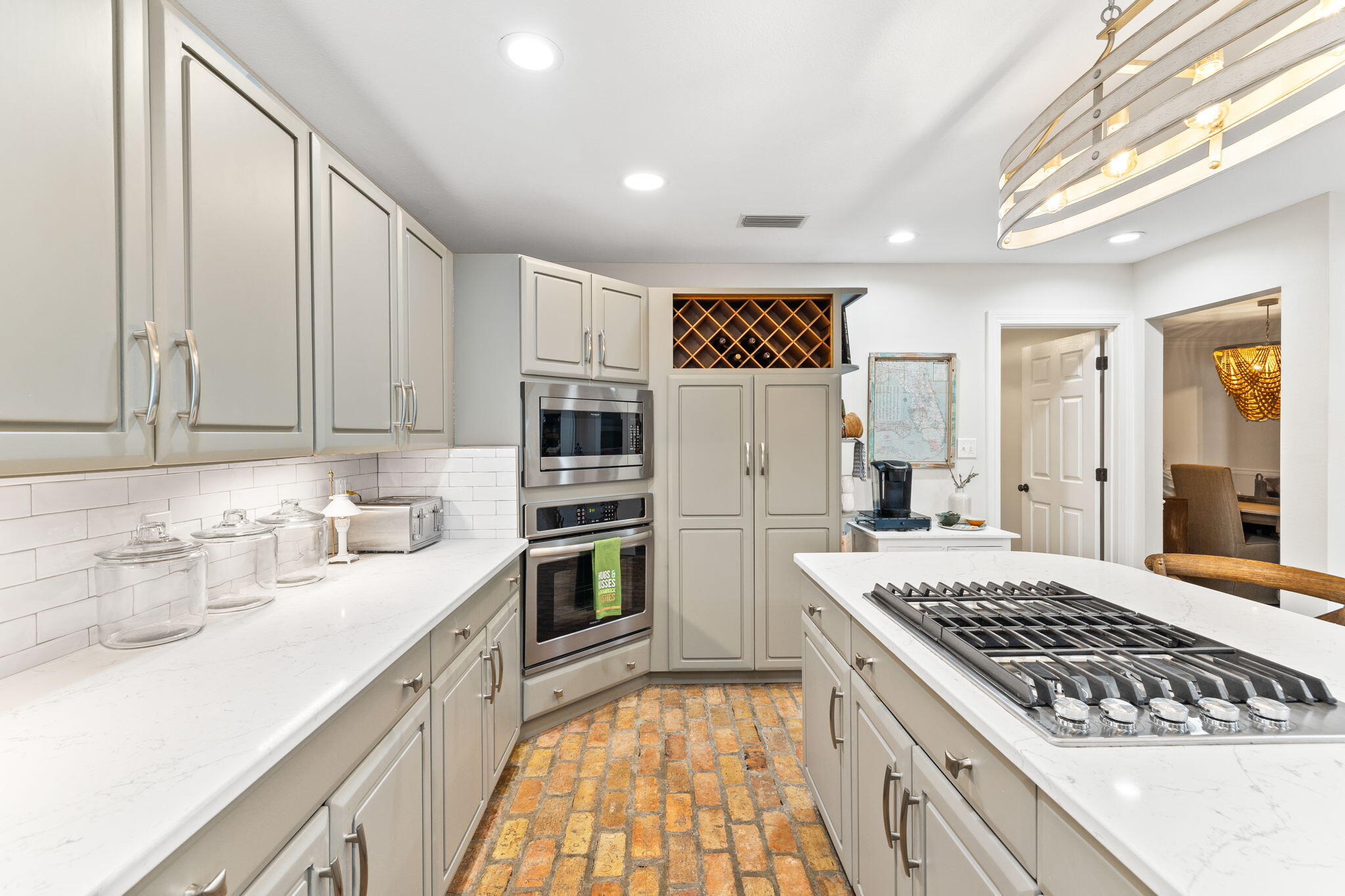 PARISH POINT - Residential
