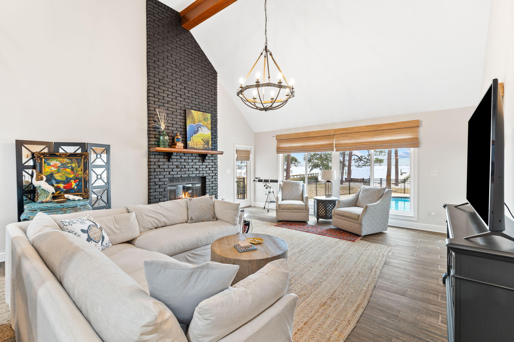 PARISH POINT - Residential