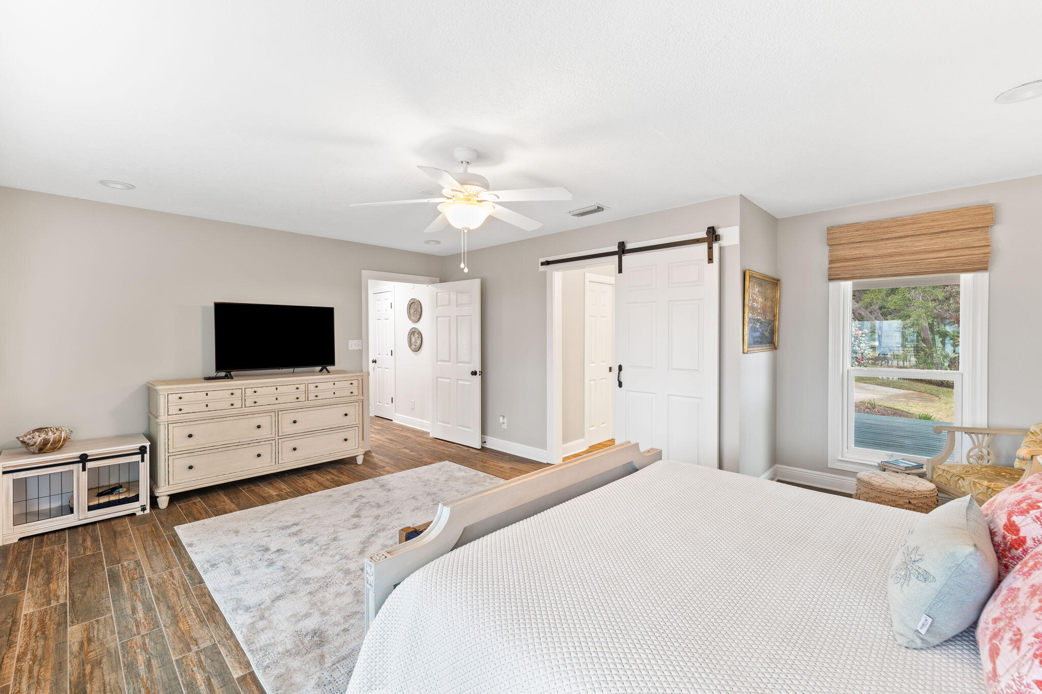 PARISH POINT - Residential