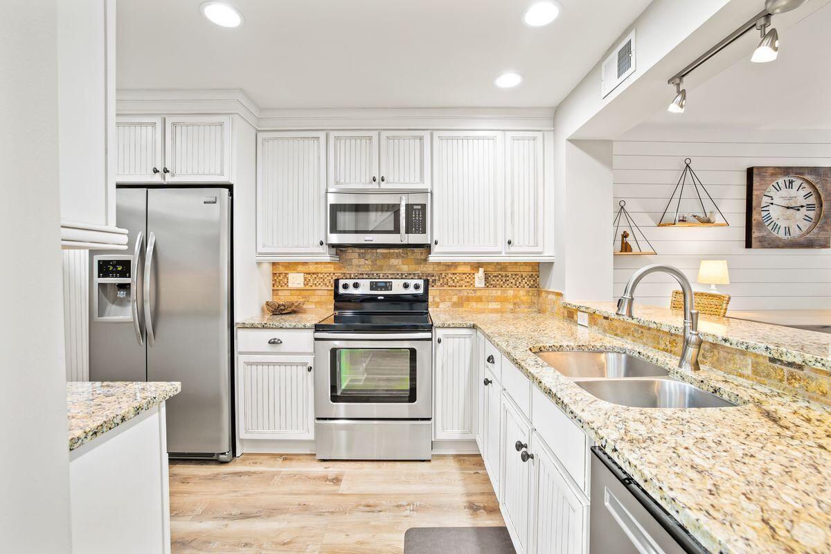 FAIRWAYS AT SANDESTIN PH 3 - Residential