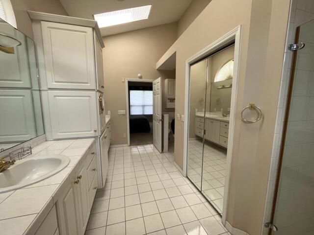 GLENLAKE PH 2 LOT 18 BLK A - Residential Lease