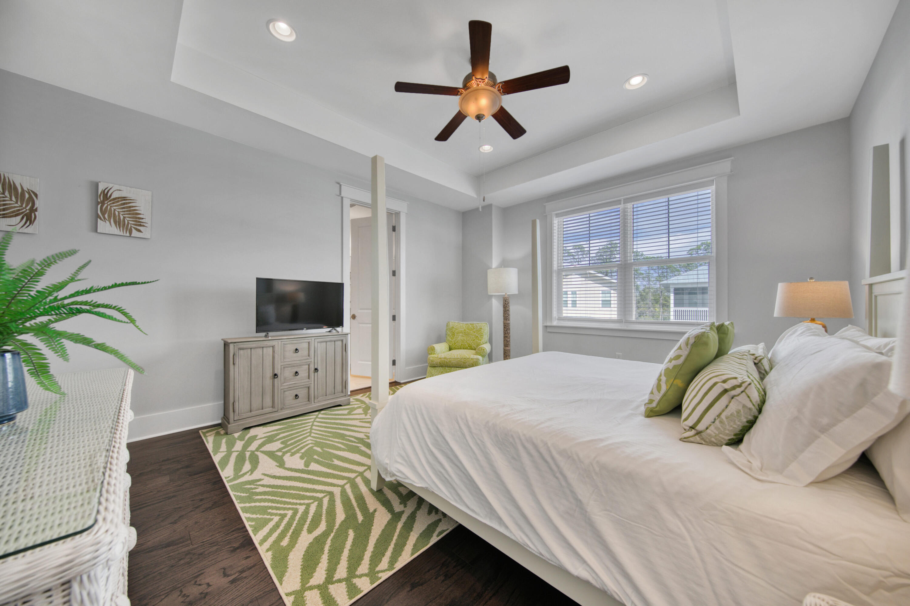 NATUREWALK AT SEAGROVE - Residential