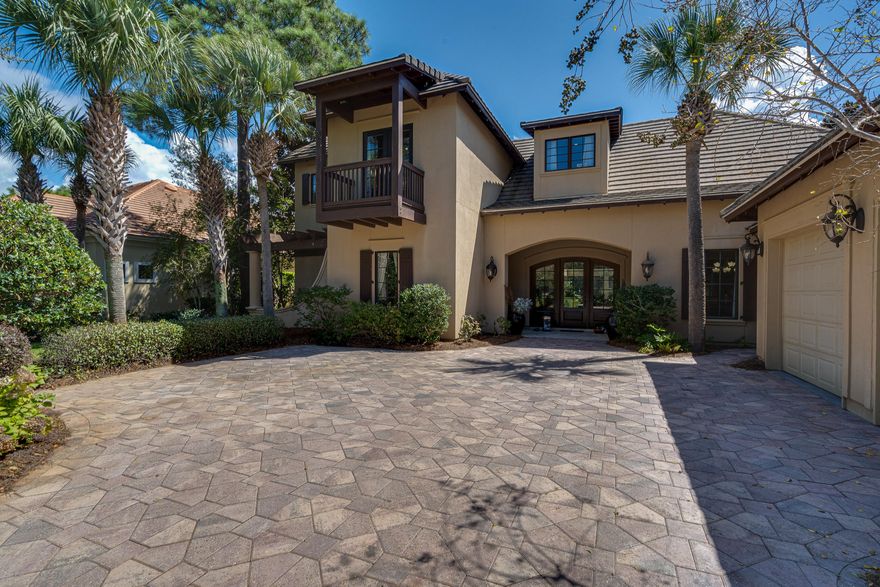 Great Home in Burnt Pine... This property was built by Compass Home Builders' and is located behind the gates of Burnt Pine/Arrowhead in Sandestin Golf & Beach Resort. Exceptional design and craftsmanship characterize this beautiful custom home. The living area features sliding glass doors that stack back to open the home up to the lanai and make the most of the Florida days and breezy nights. Custom covered lanai includes heated pool, hot tub, spacious sitting area,