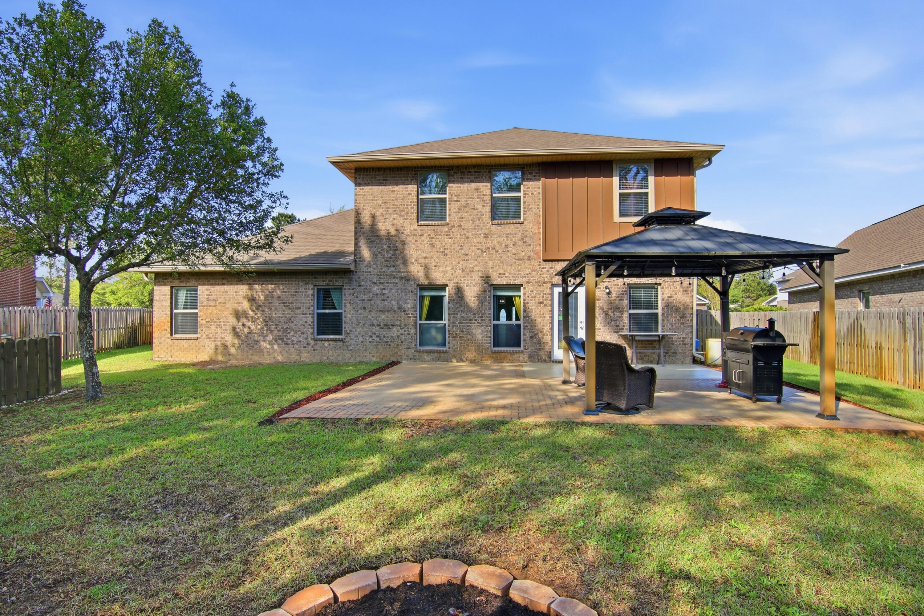 HAMMOCK BAY - Residential