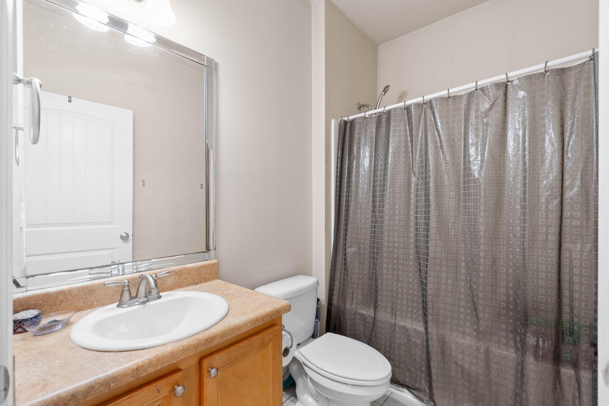 LAGRANGE LANDING - Residential