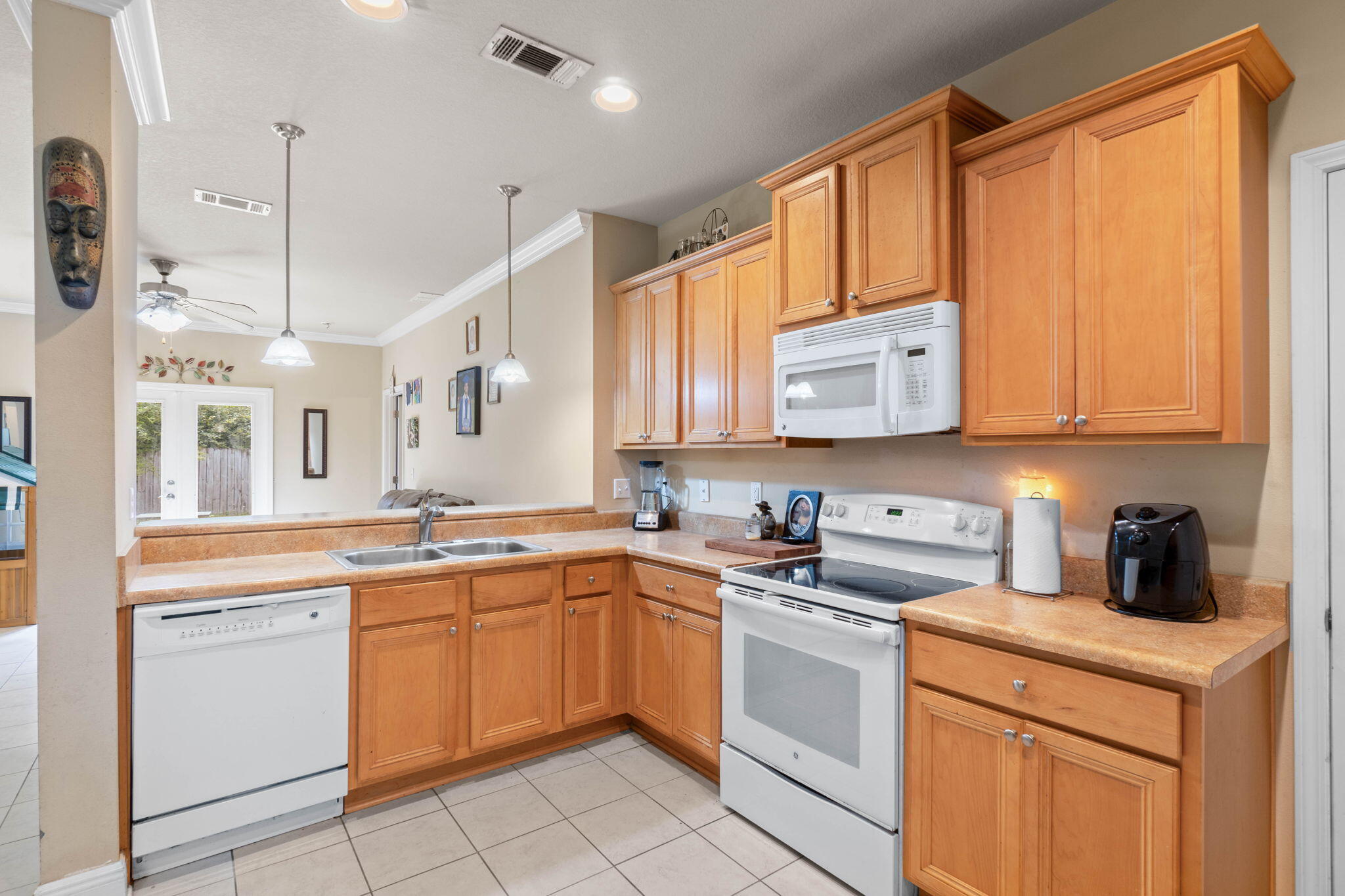 LAGRANGE LANDING - Residential