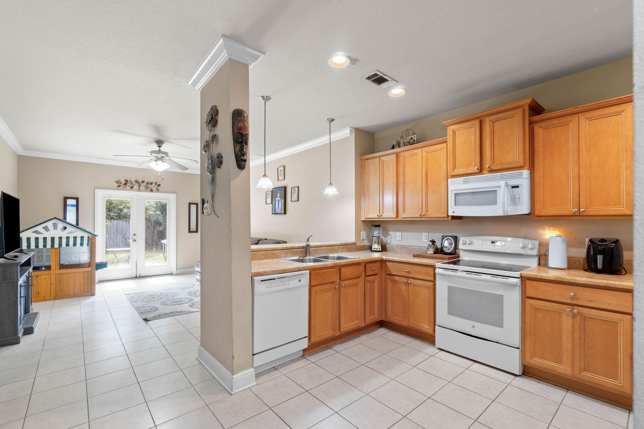 LAGRANGE LANDING - Residential