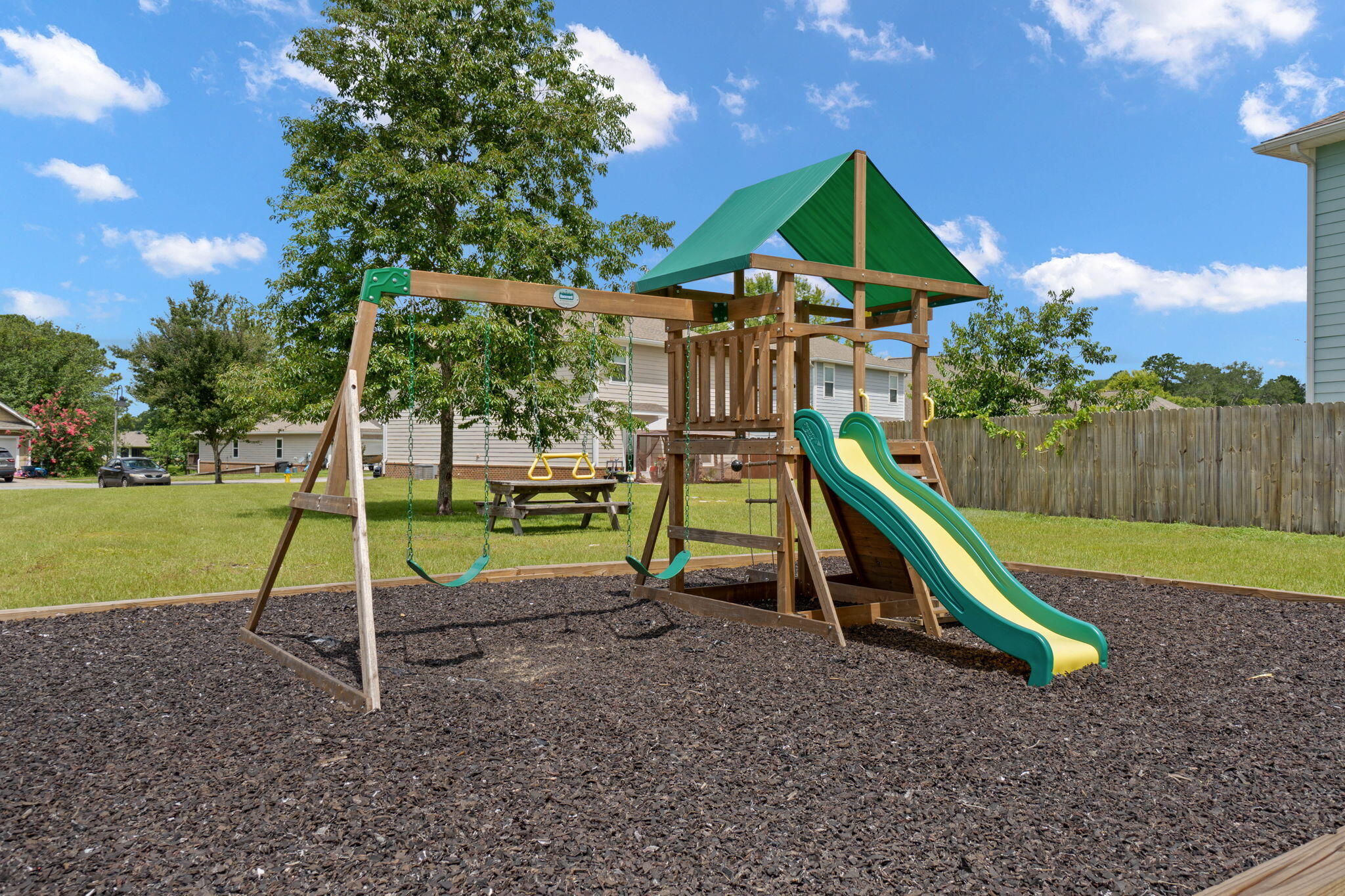 LAGRANGE LANDING - Residential