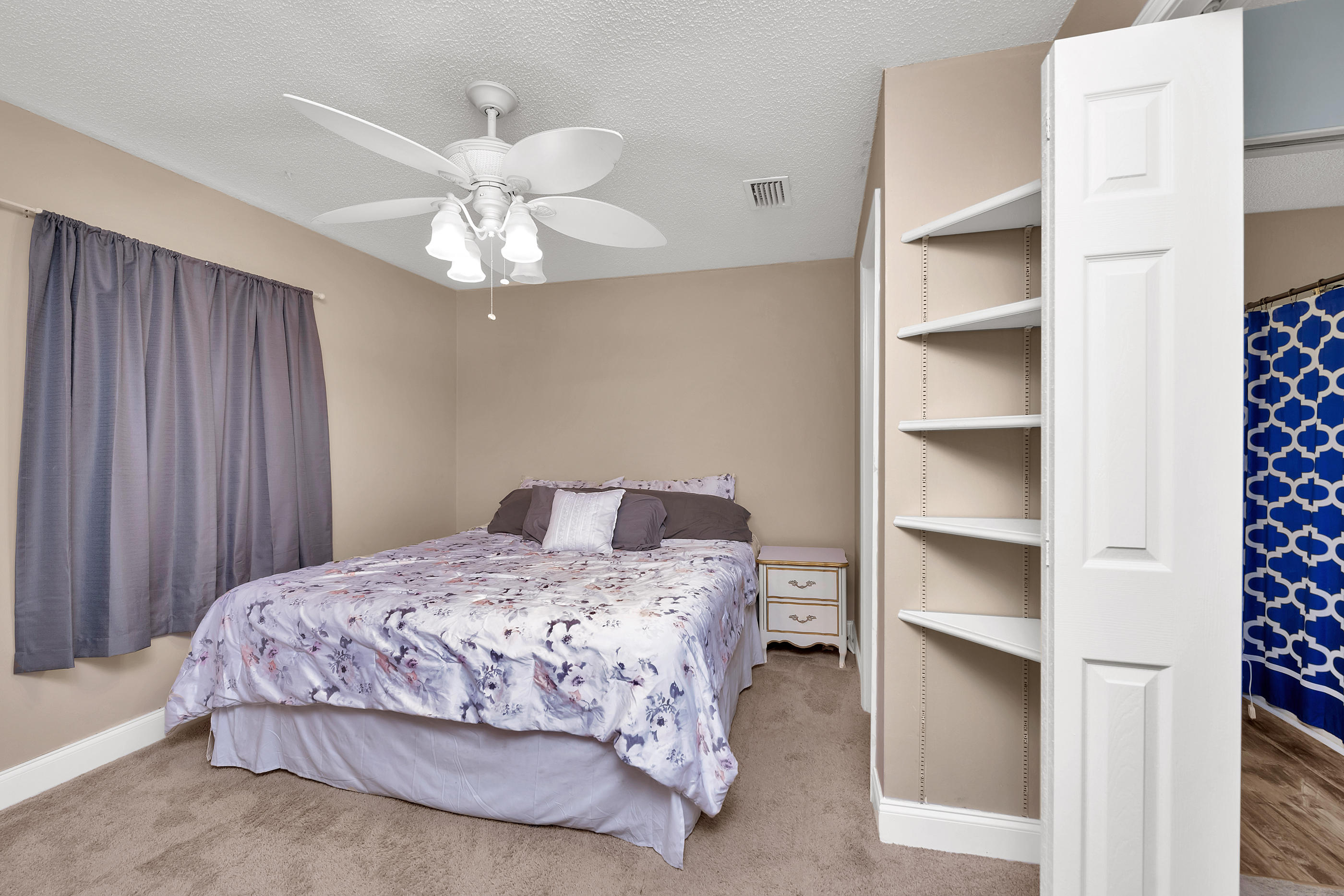 MILLS LANDING - Residential