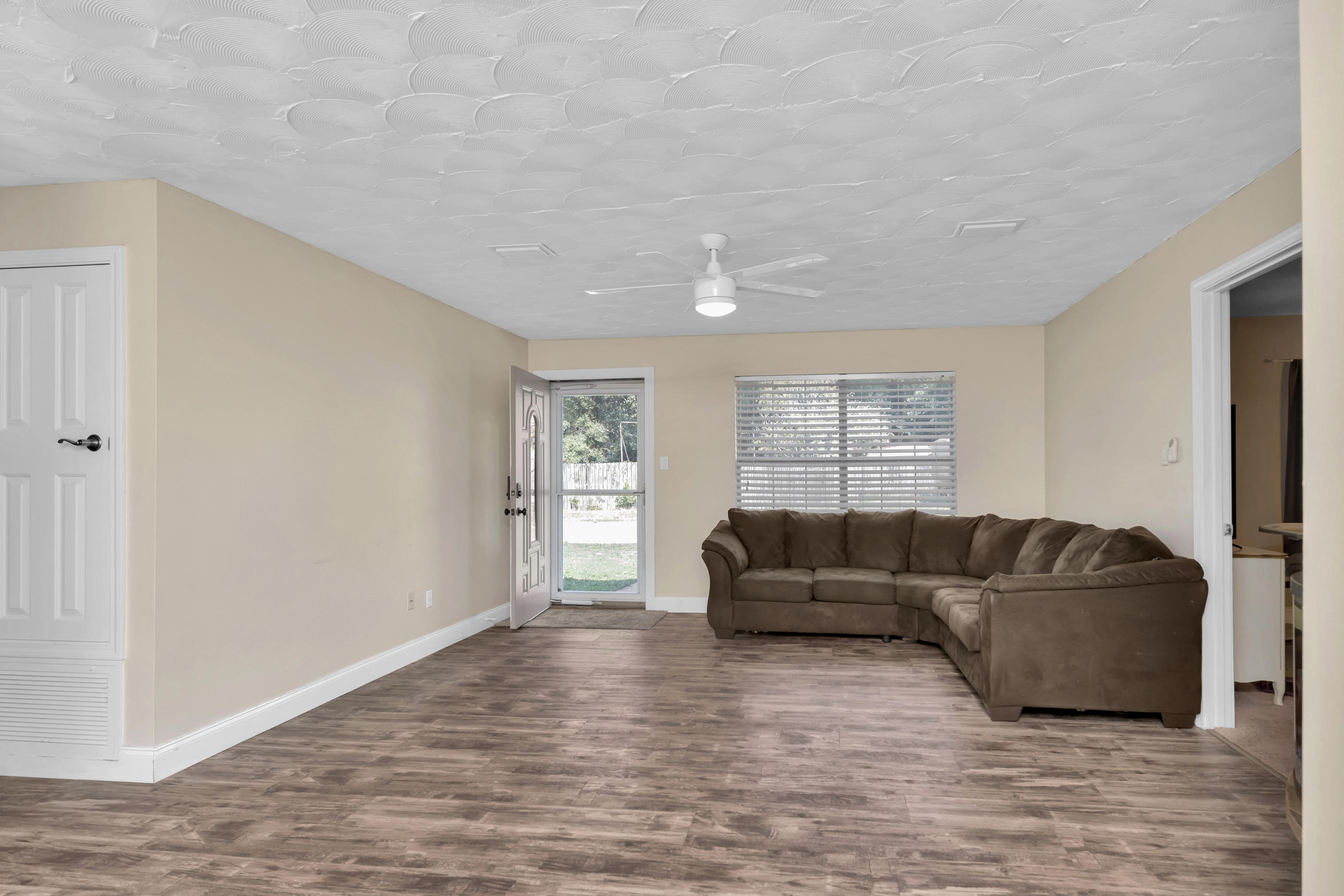 MILLS LANDING - Residential