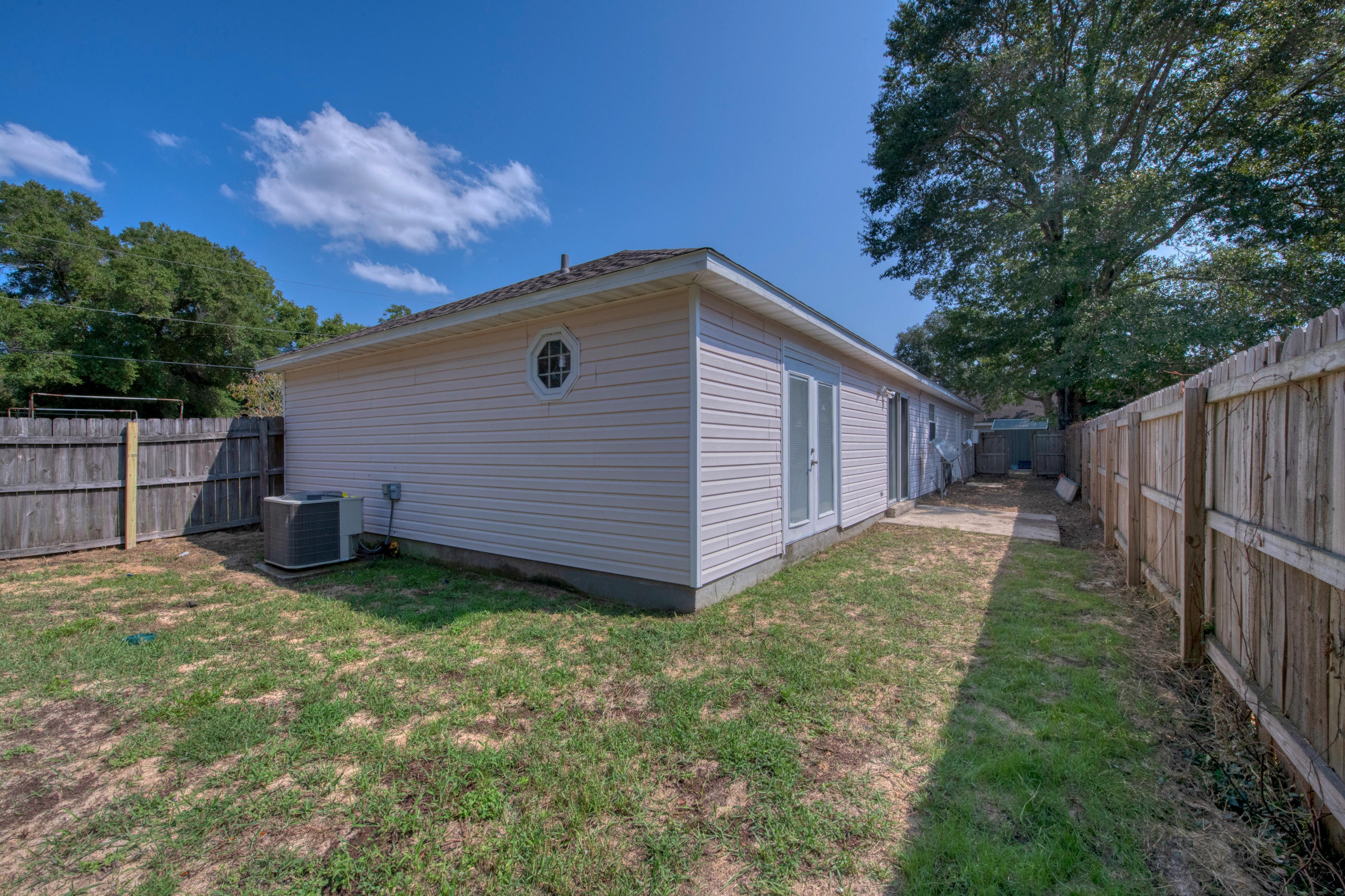 MILLS LANDING - Residential