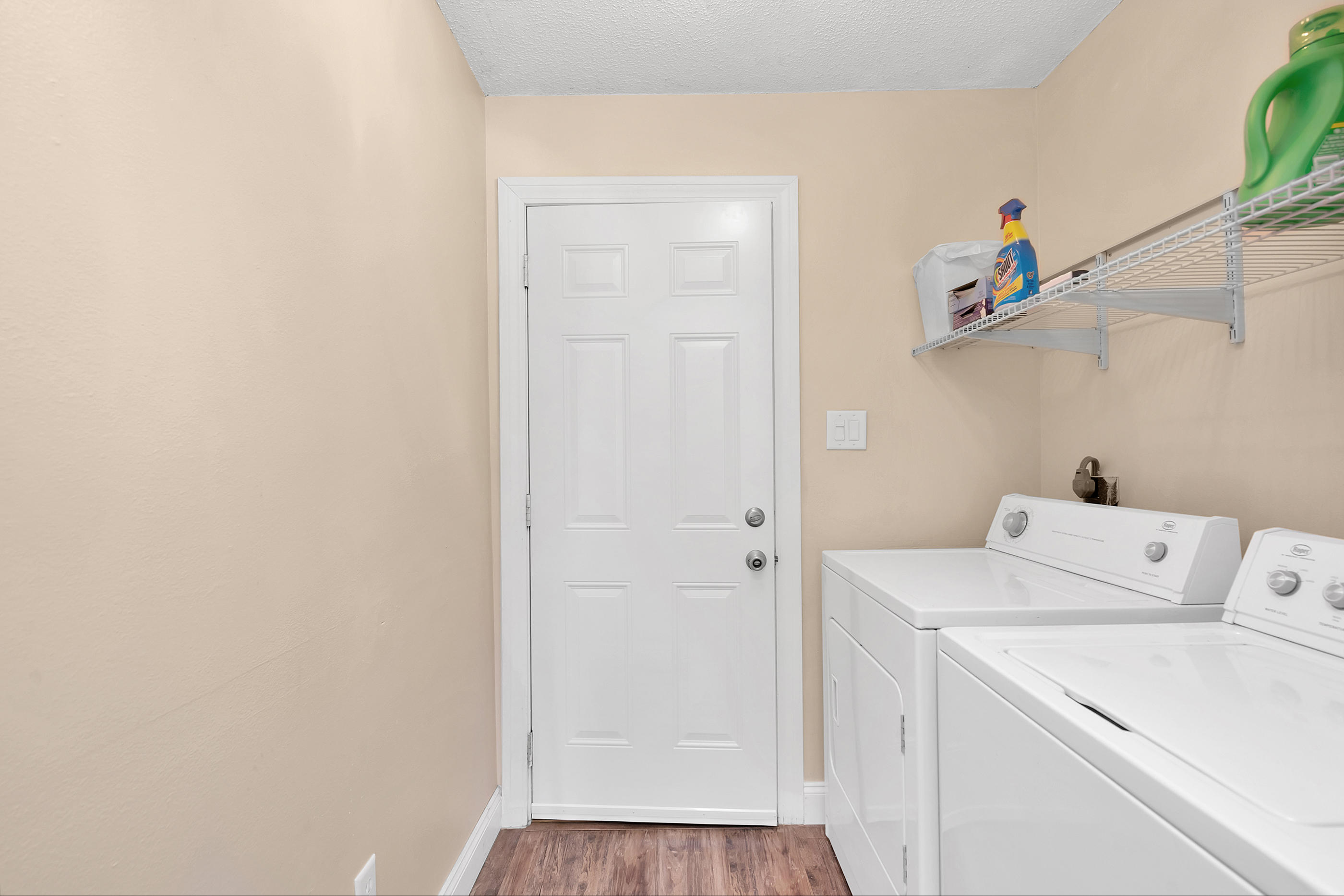 MILLS LANDING - Residential