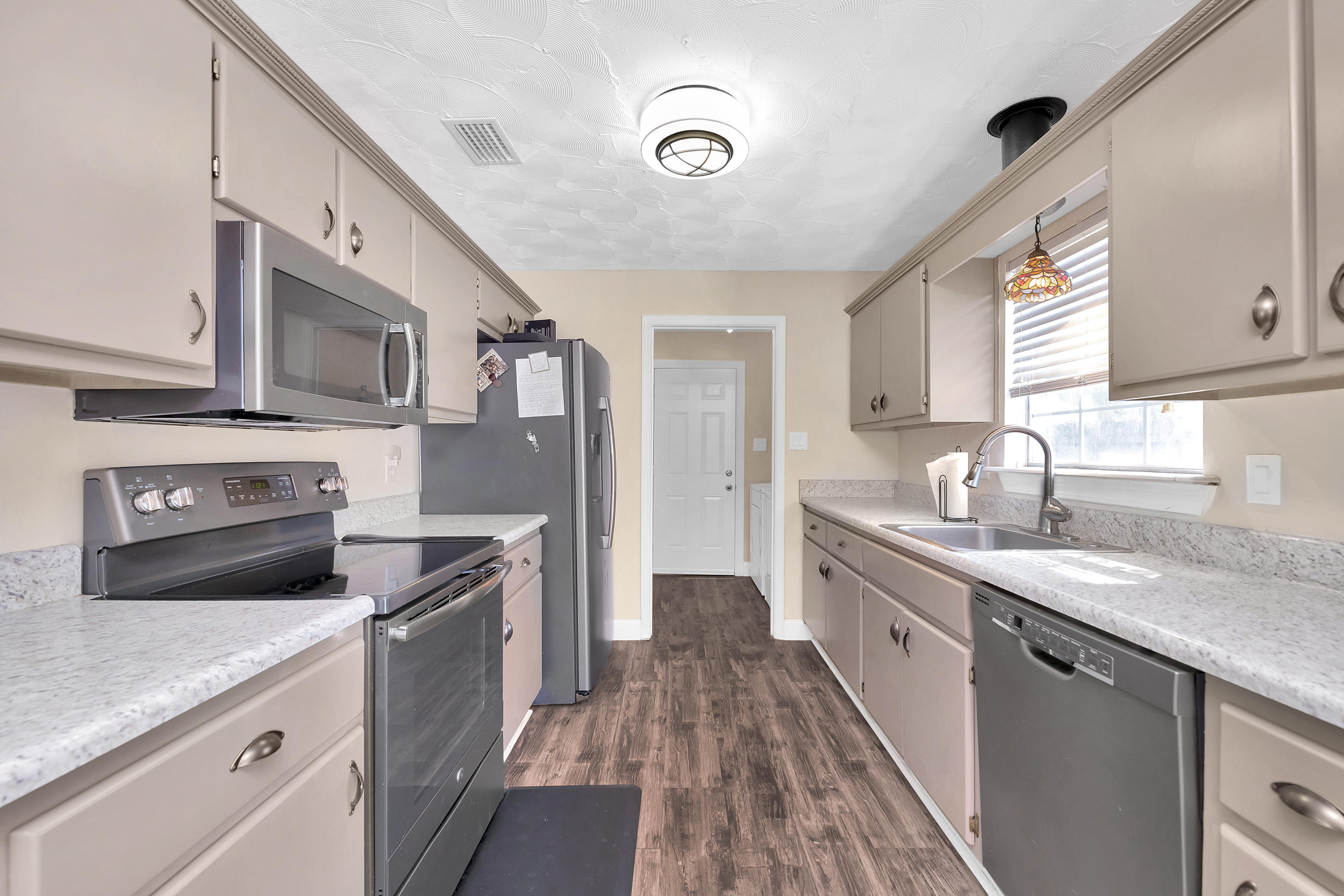 MILLS LANDING - Residential