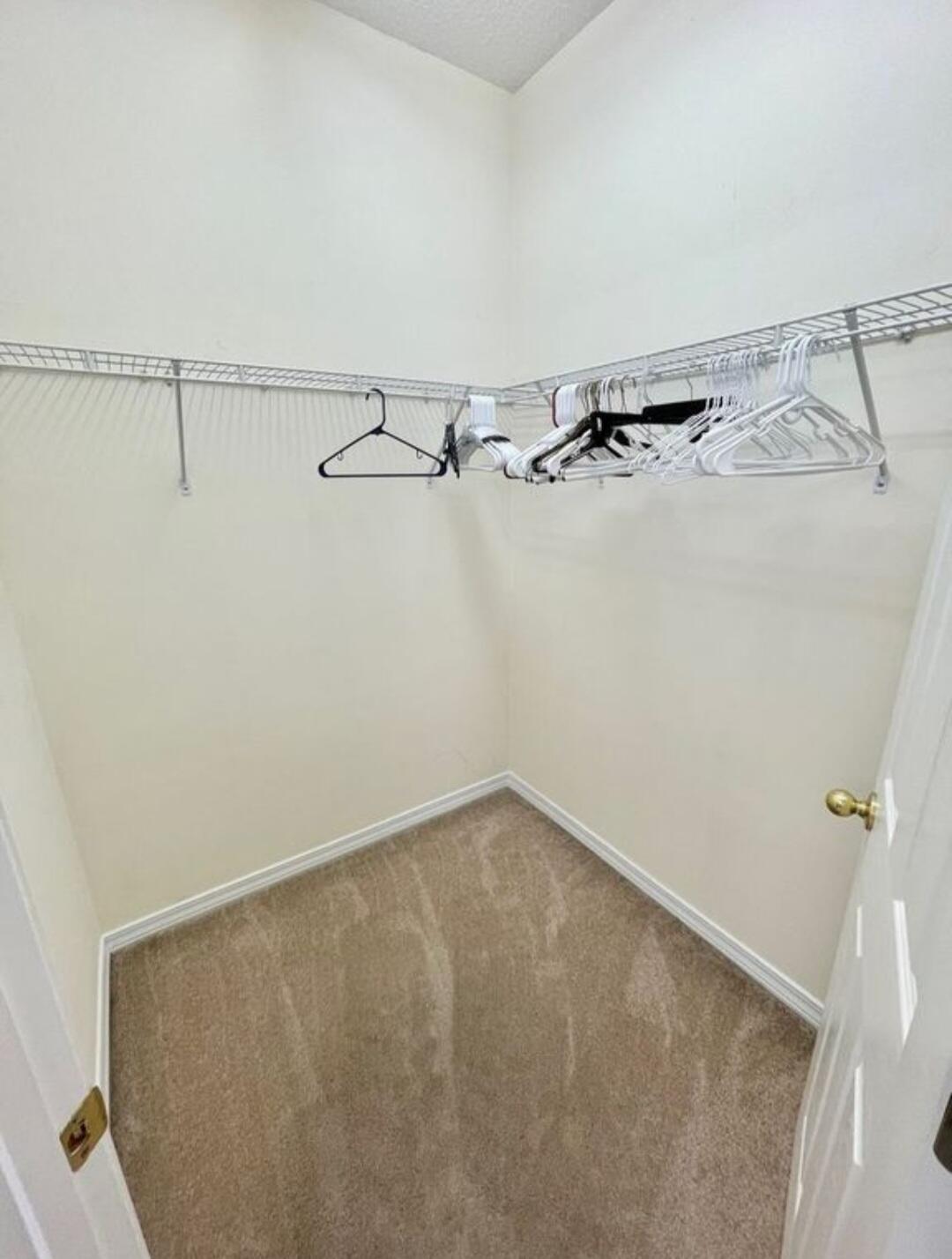 CREEK RUN ESTATES - Residential