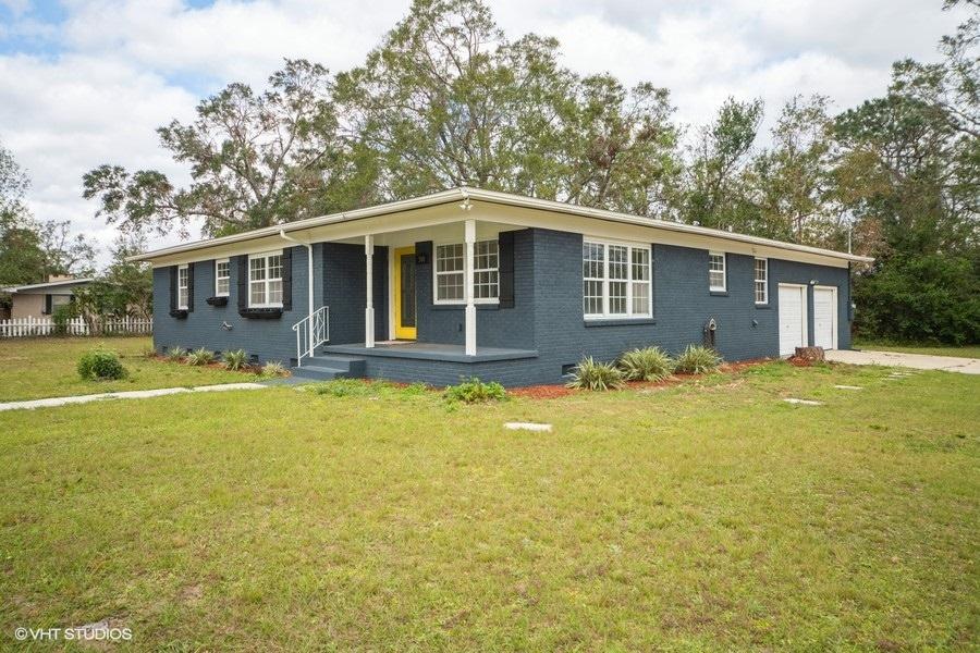 N Lakeview Units - Residential