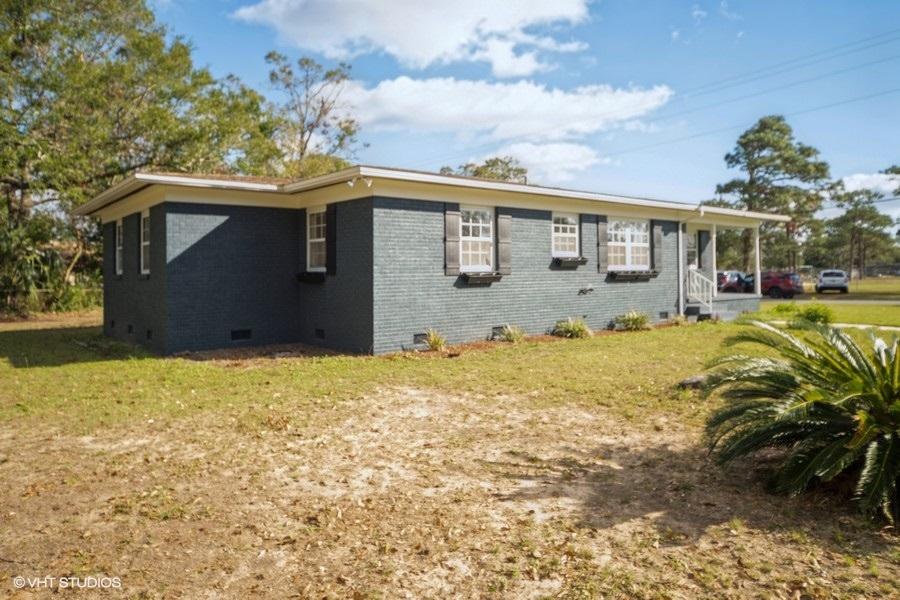 N Lakeview Units - Residential