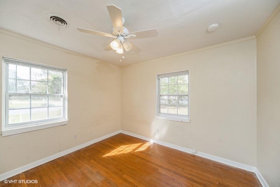 N Lakeview Units - Residential