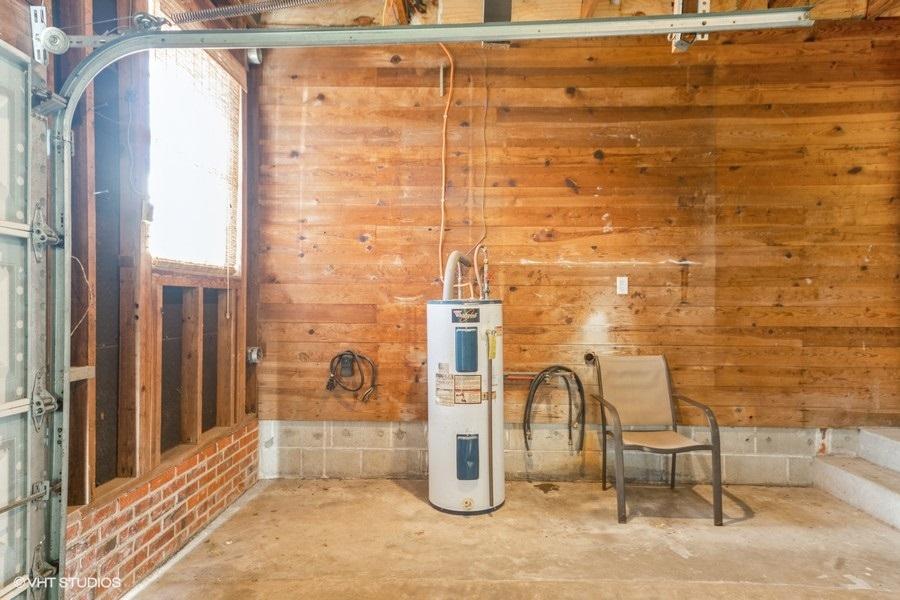 N Lakeview Units - Residential