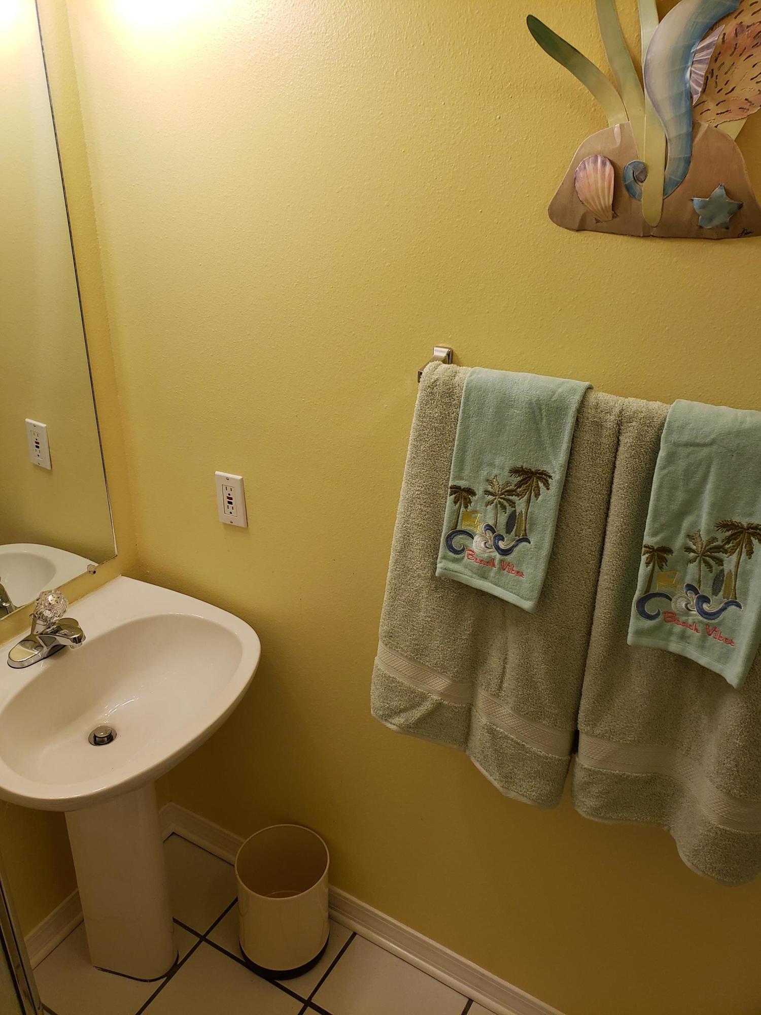 SUNSET HARBOUR VILLAS CONDO - Residential