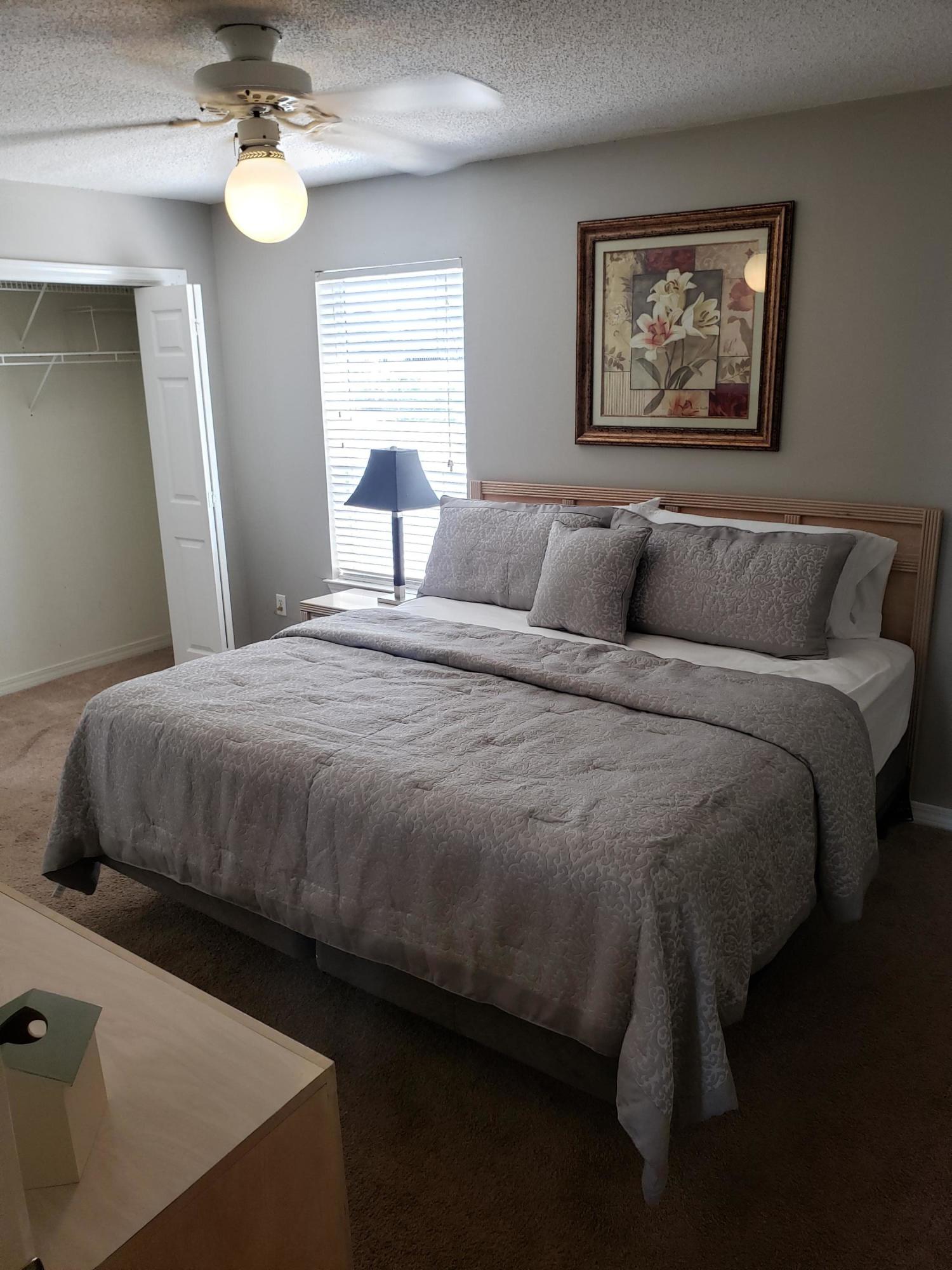 SUNSET HARBOUR VILLAS CONDO - Residential