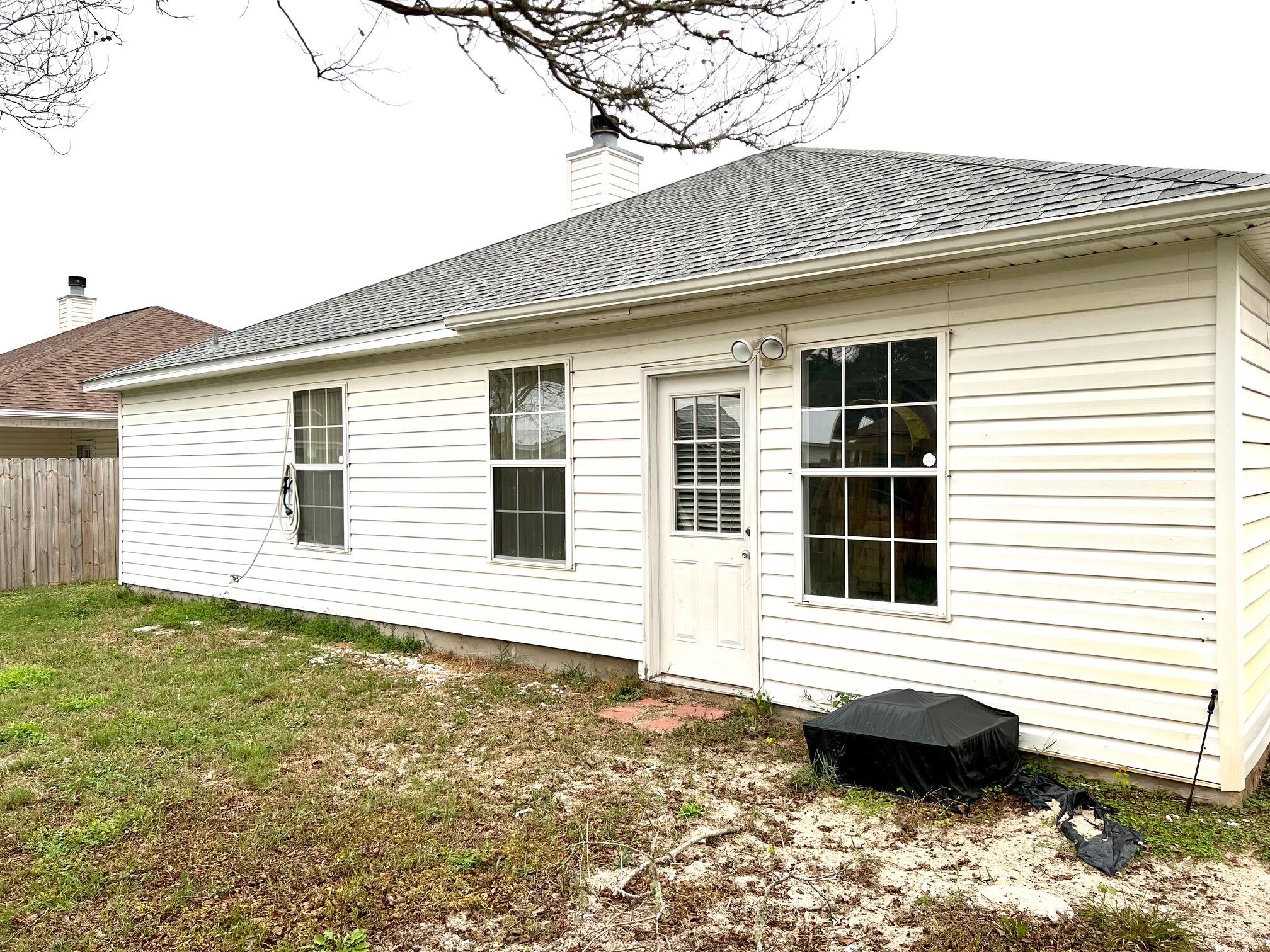 SOUTHERN PINES - Residential Lease