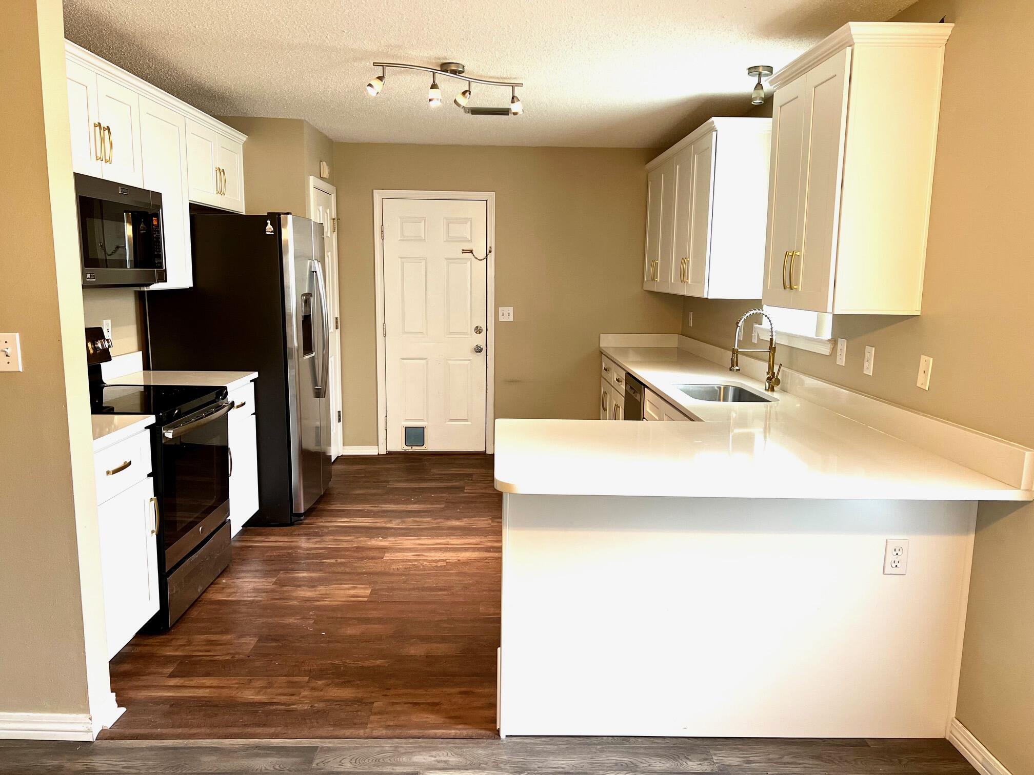 SOUTHERN PINES - Residential Lease