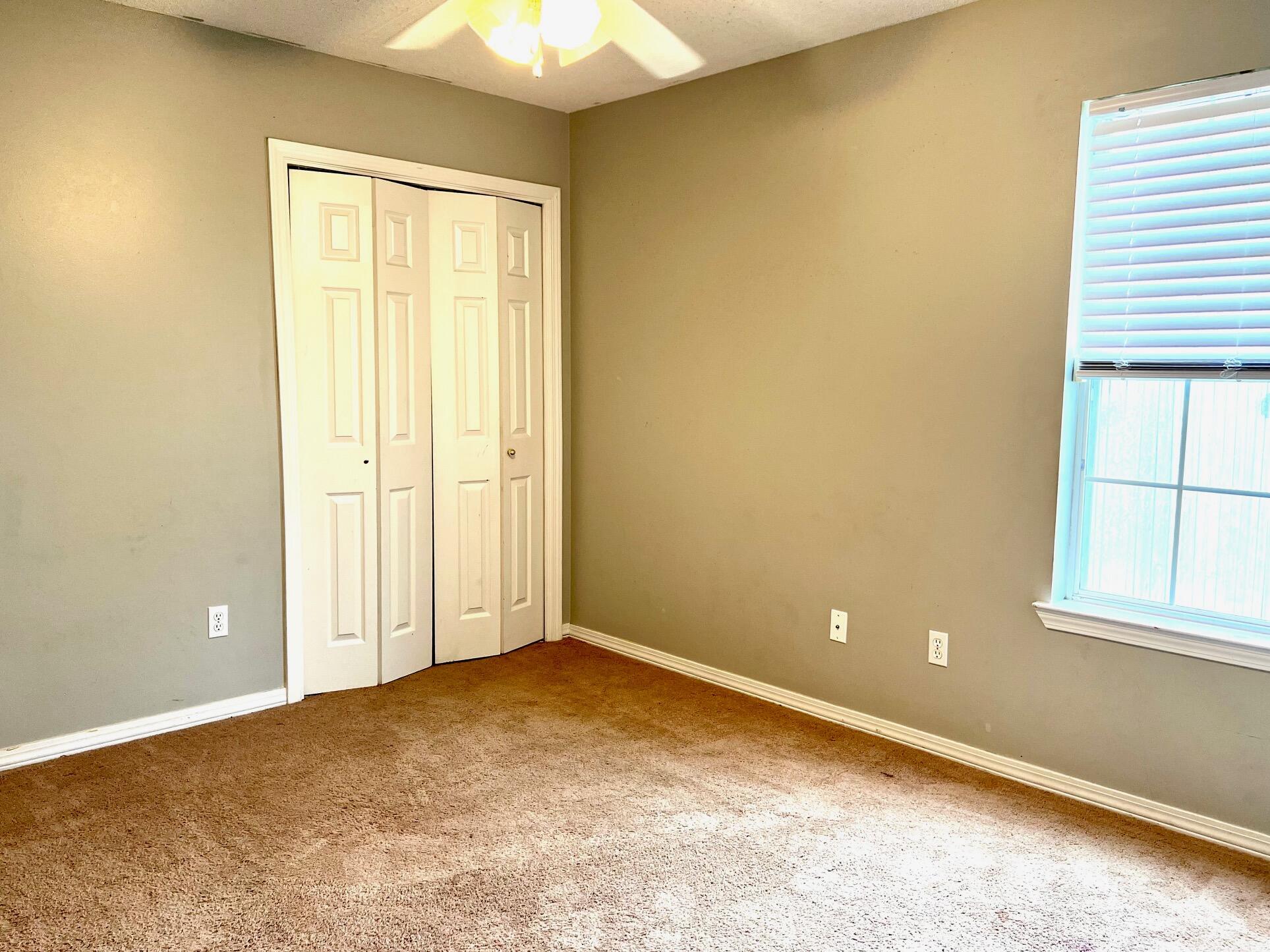 SOUTHERN PINES - Residential Lease