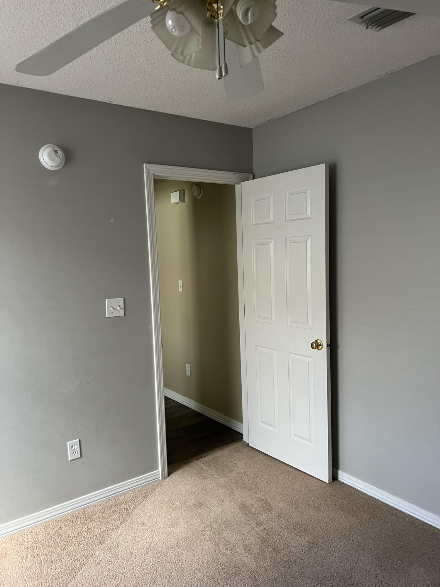 SOUTHERN PINES - Residential Lease