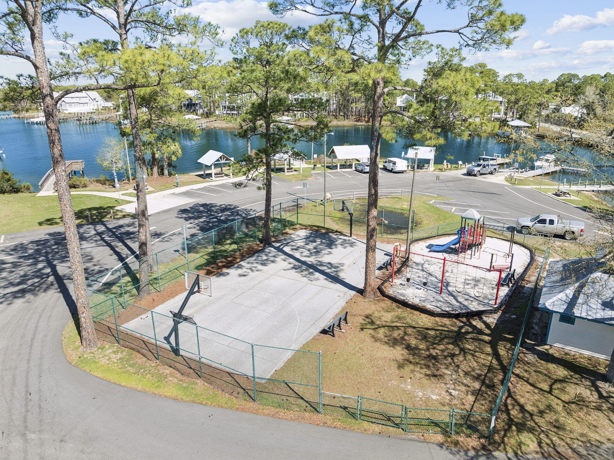 TOWN OF SANTA ROSA - Residential