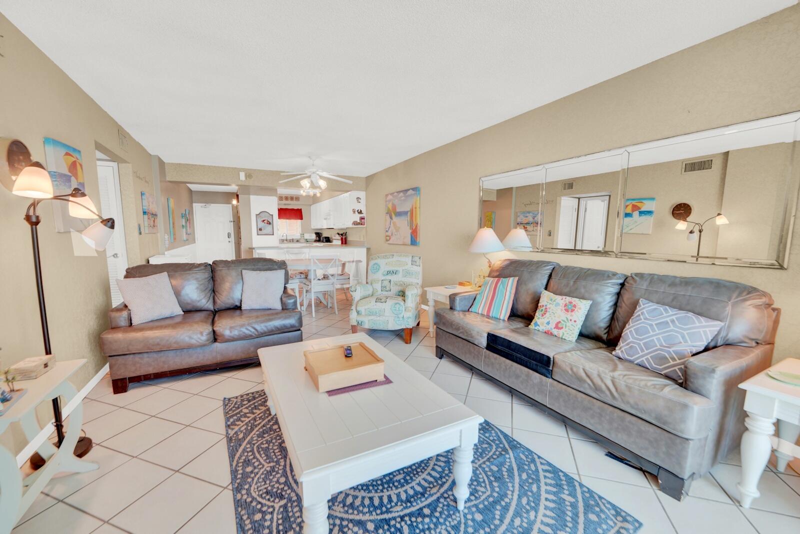 REGENCY TOWERS - Residential