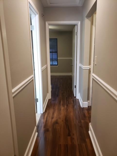 VALPARAISO PINECREST 5 - Residential Lease