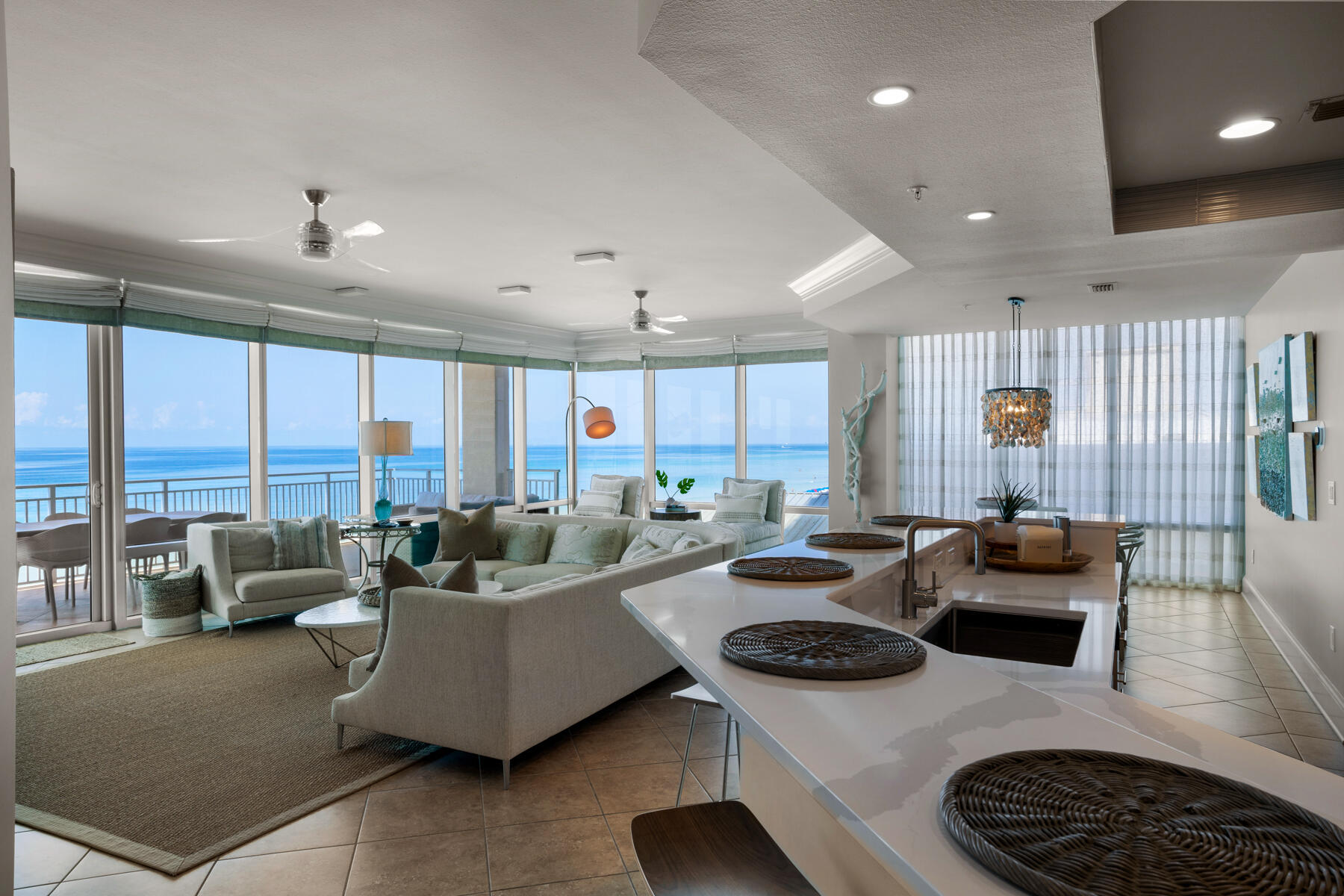 SIGNATURE BEACH - Residential