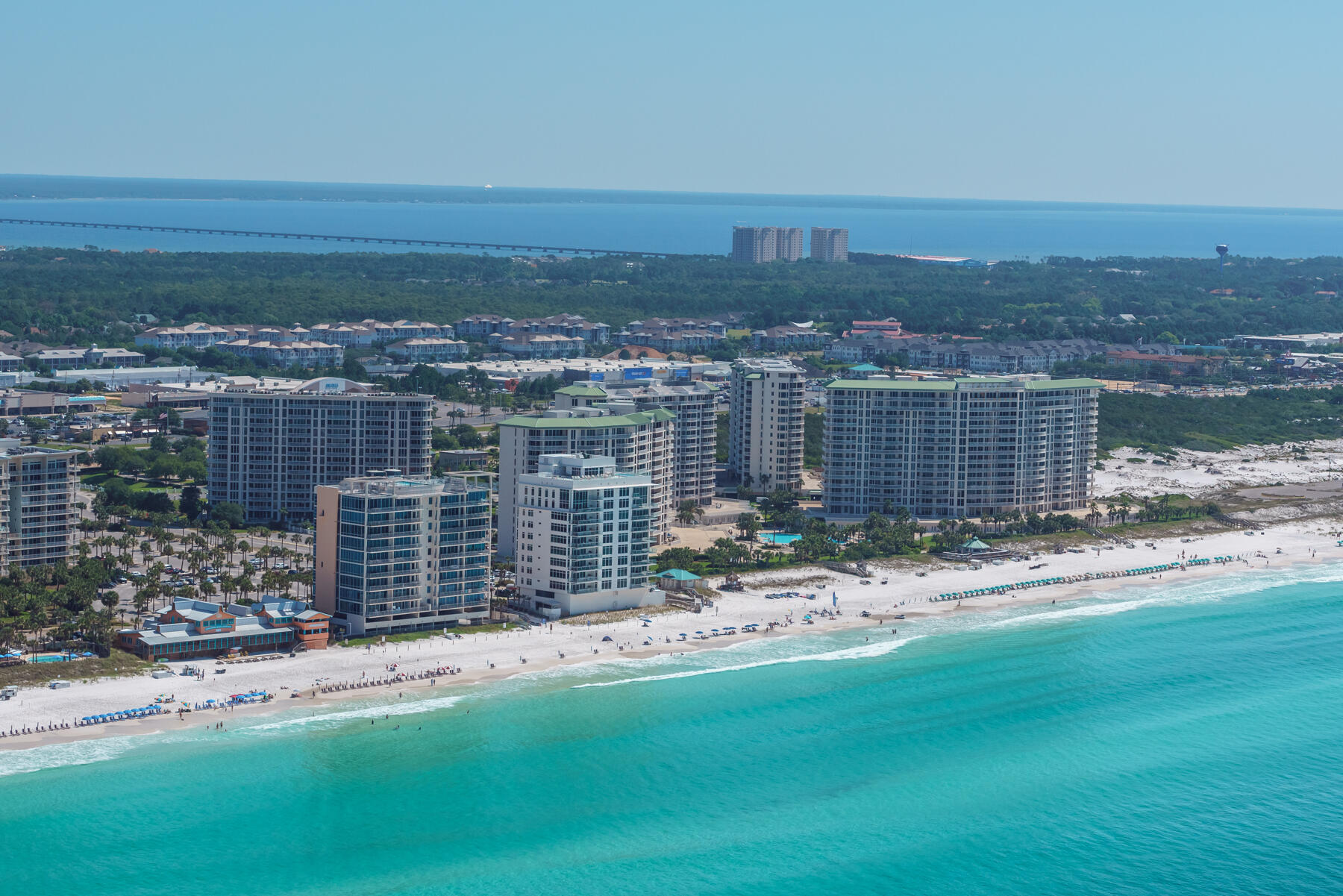 SIGNATURE BEACH - Residential