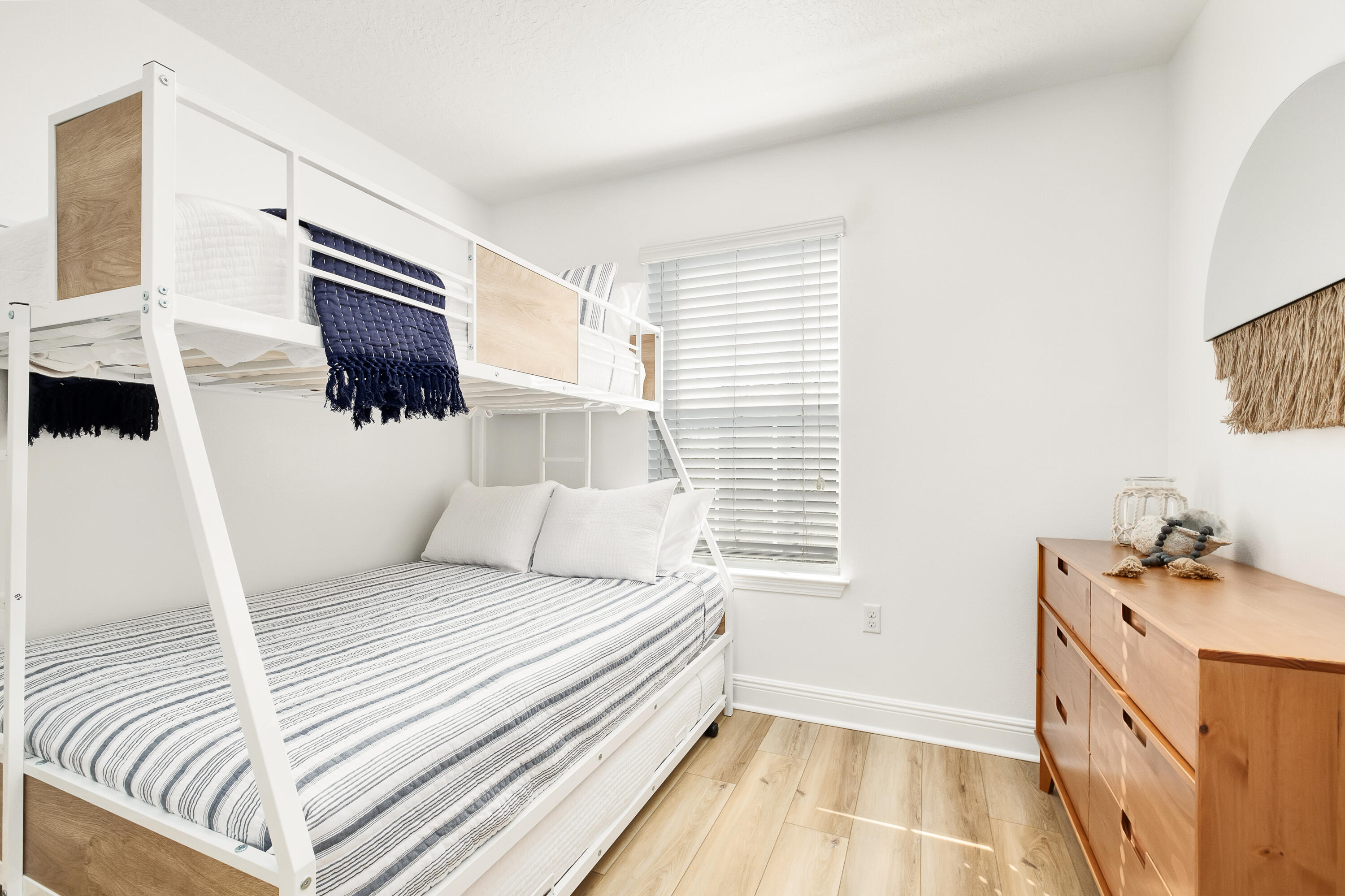 WEST SHORE PLACE - Residential