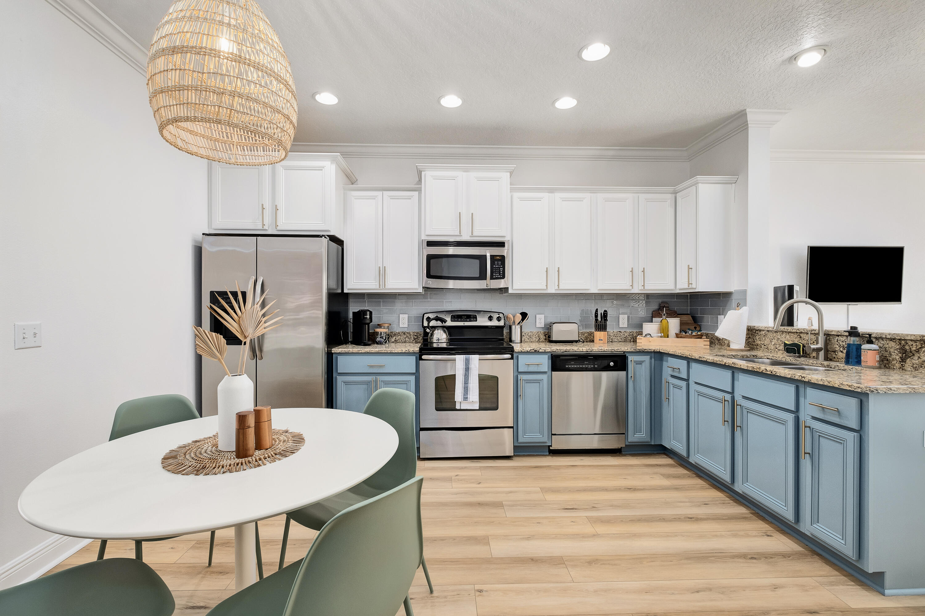 WEST SHORE PLACE - Residential