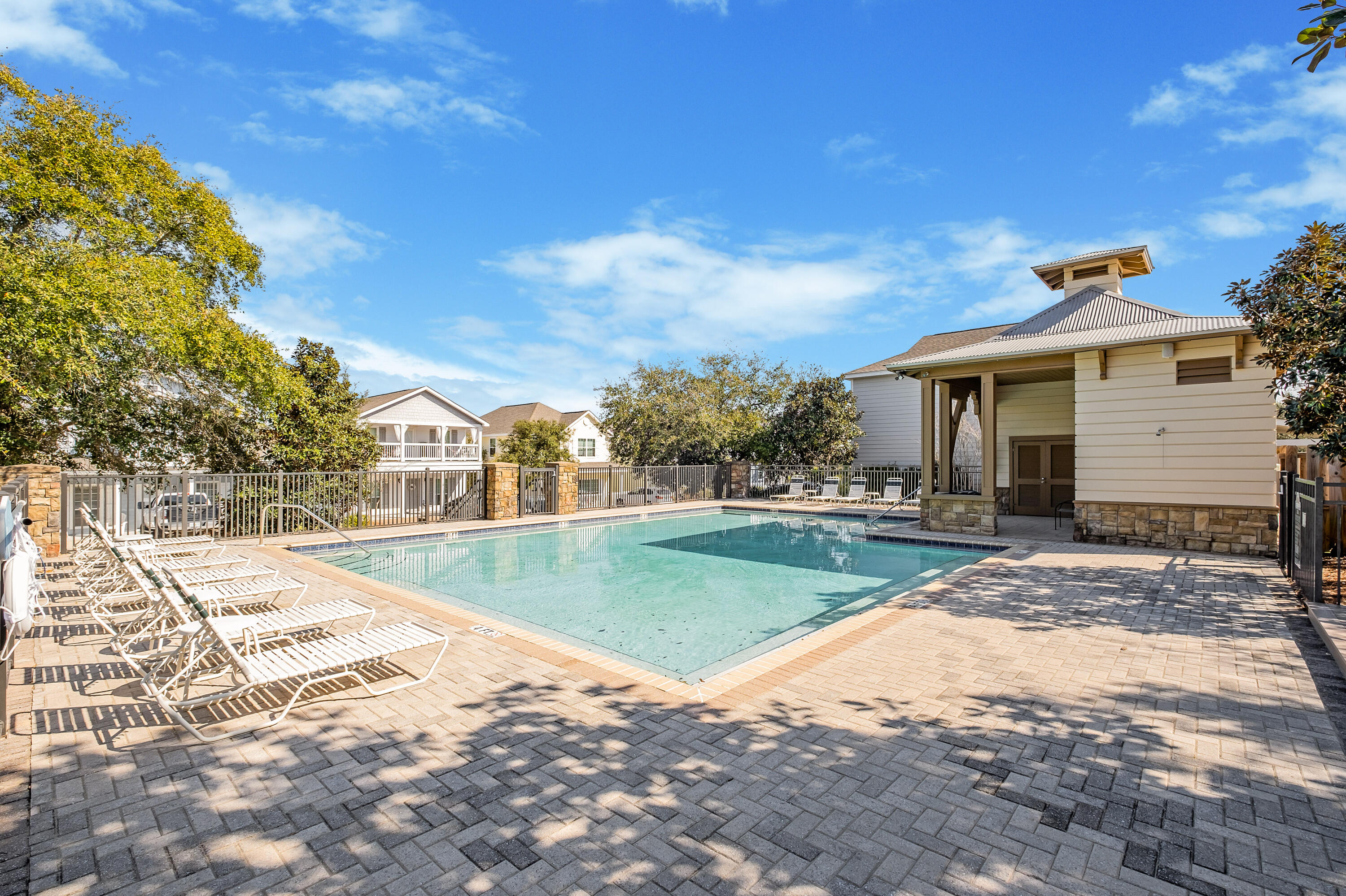 WEST SHORE PLACE - Residential