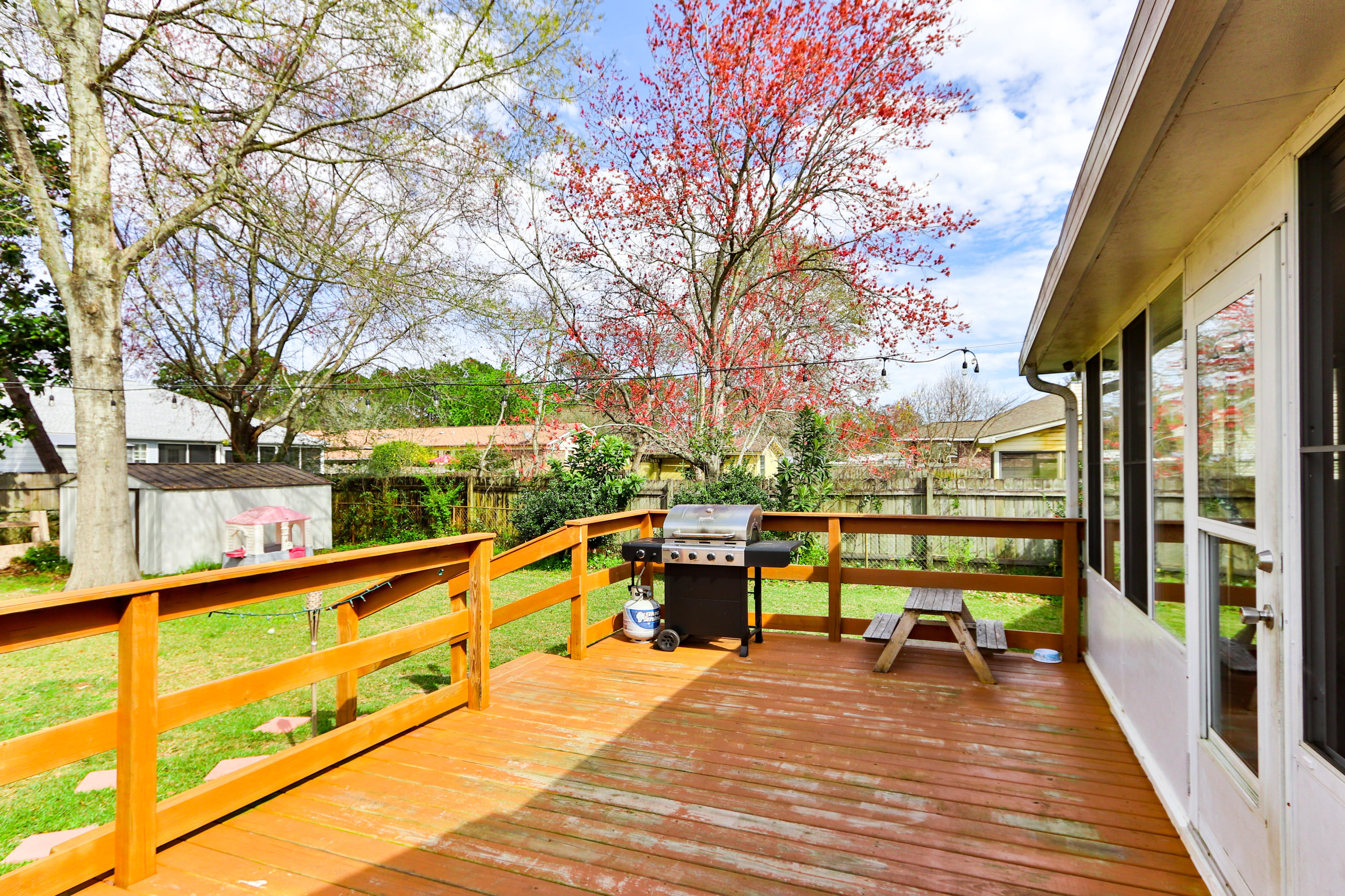 WYNNEHAVEN BEACH ESTATES - Residential