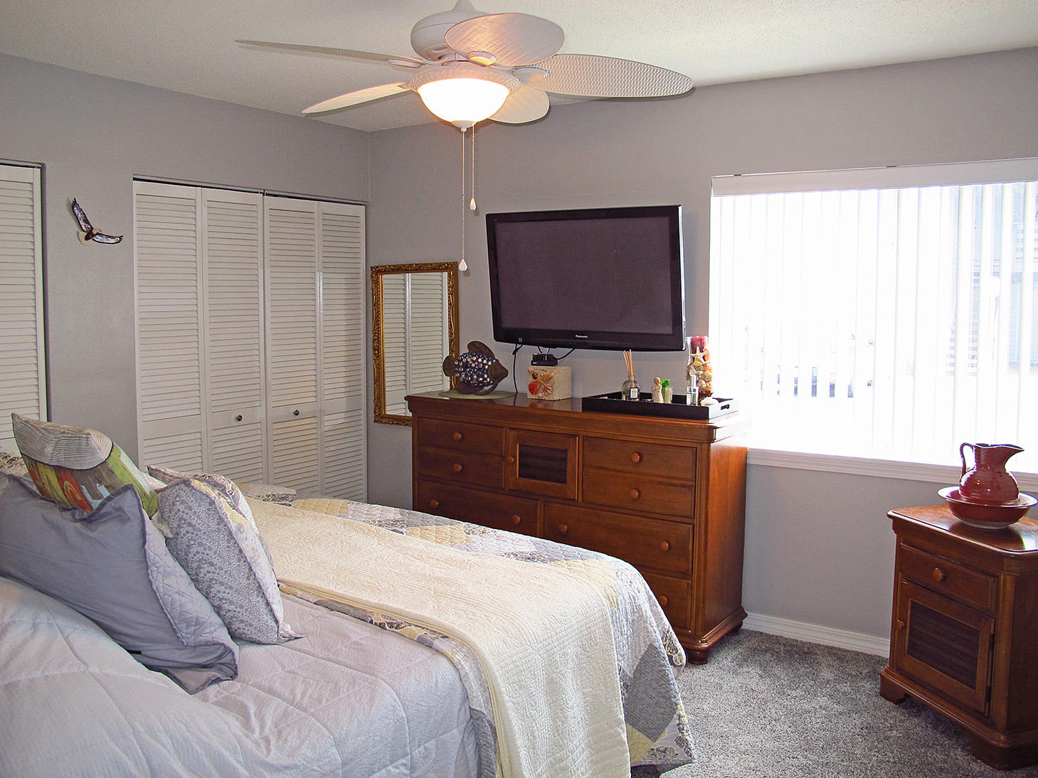 FINISTERRA CONDO - Residential