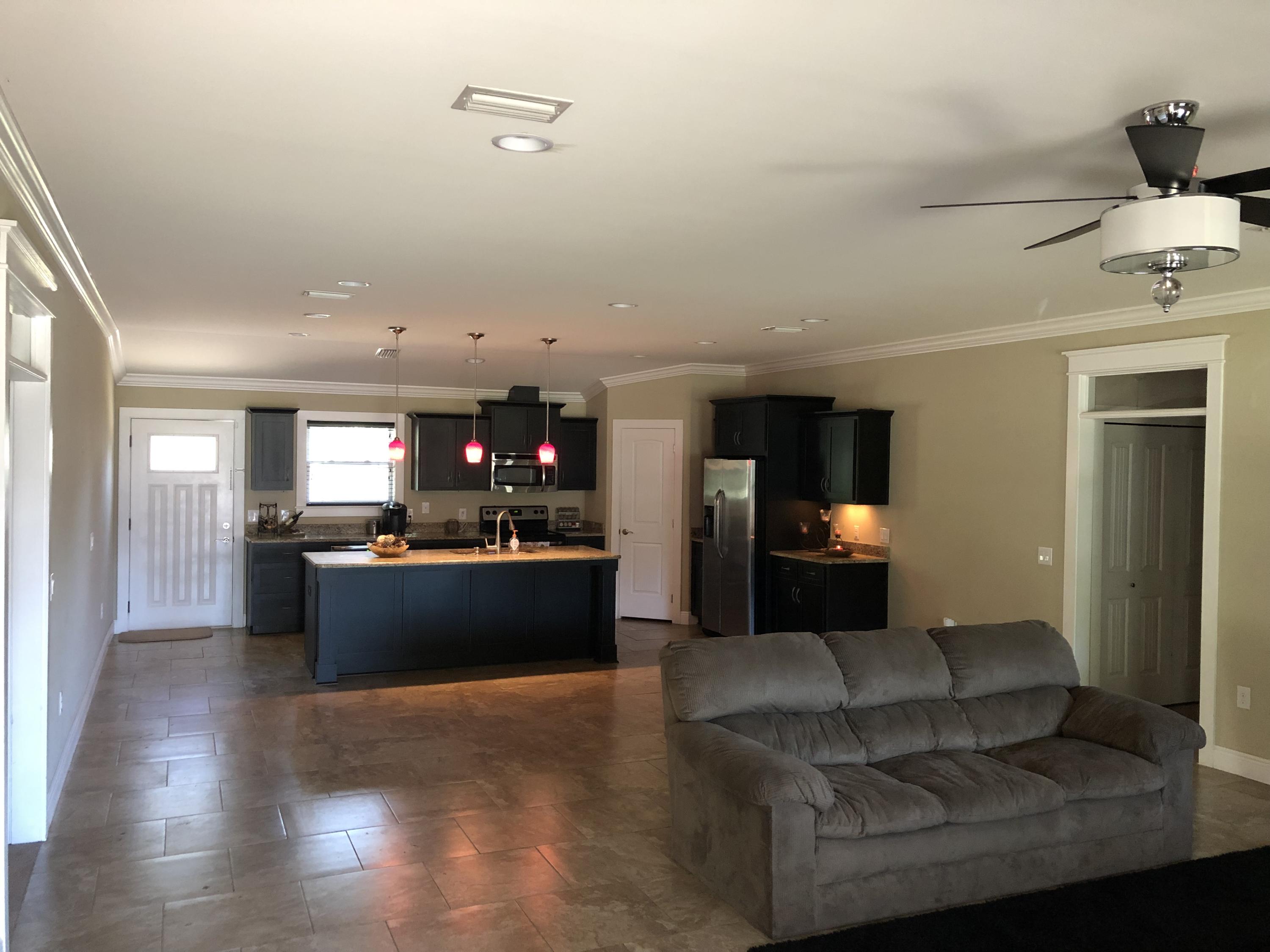 NAVARRE S/D 2ND ADDN - Residential