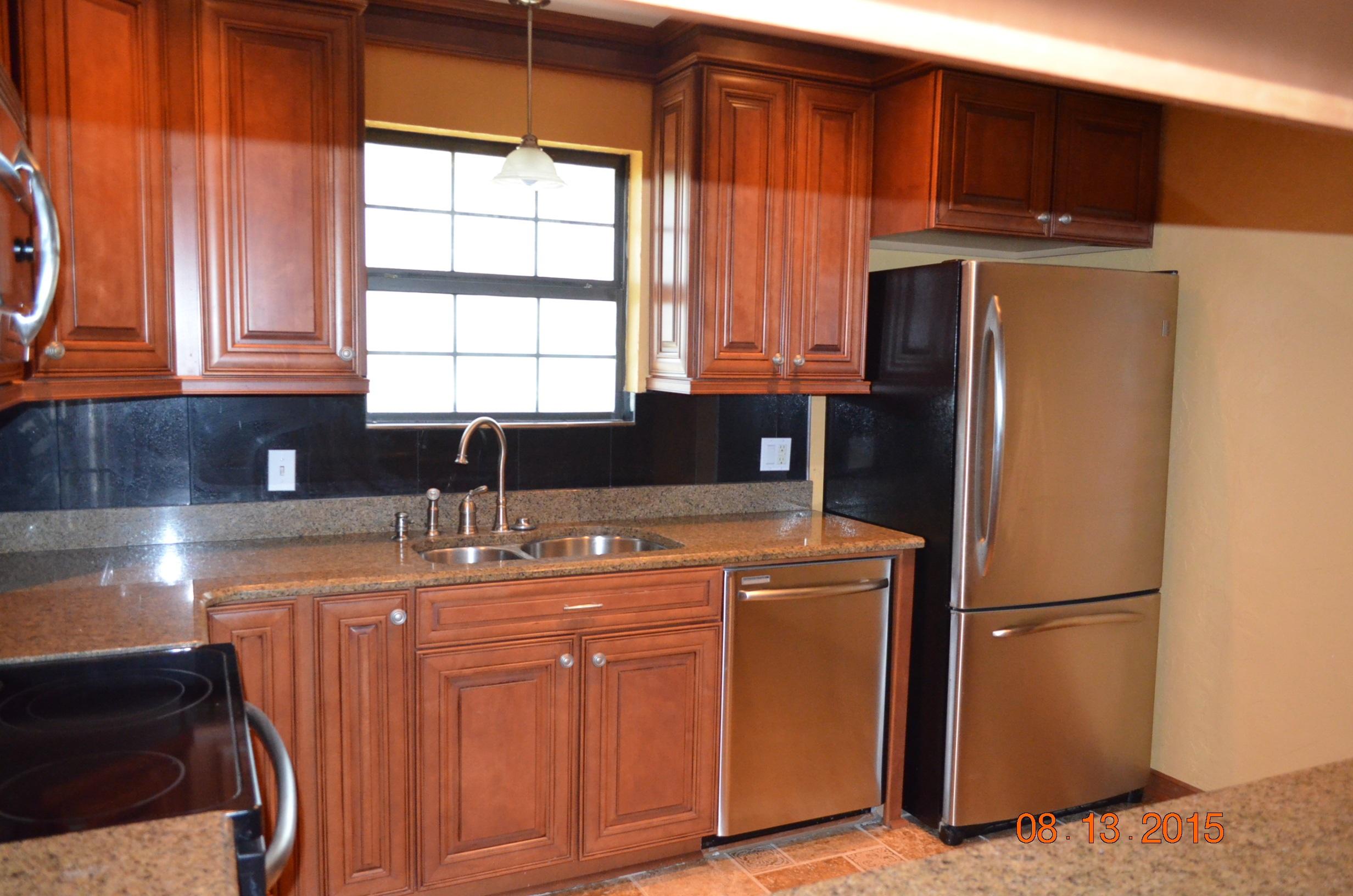 RAINTREE ESTATES - Residential