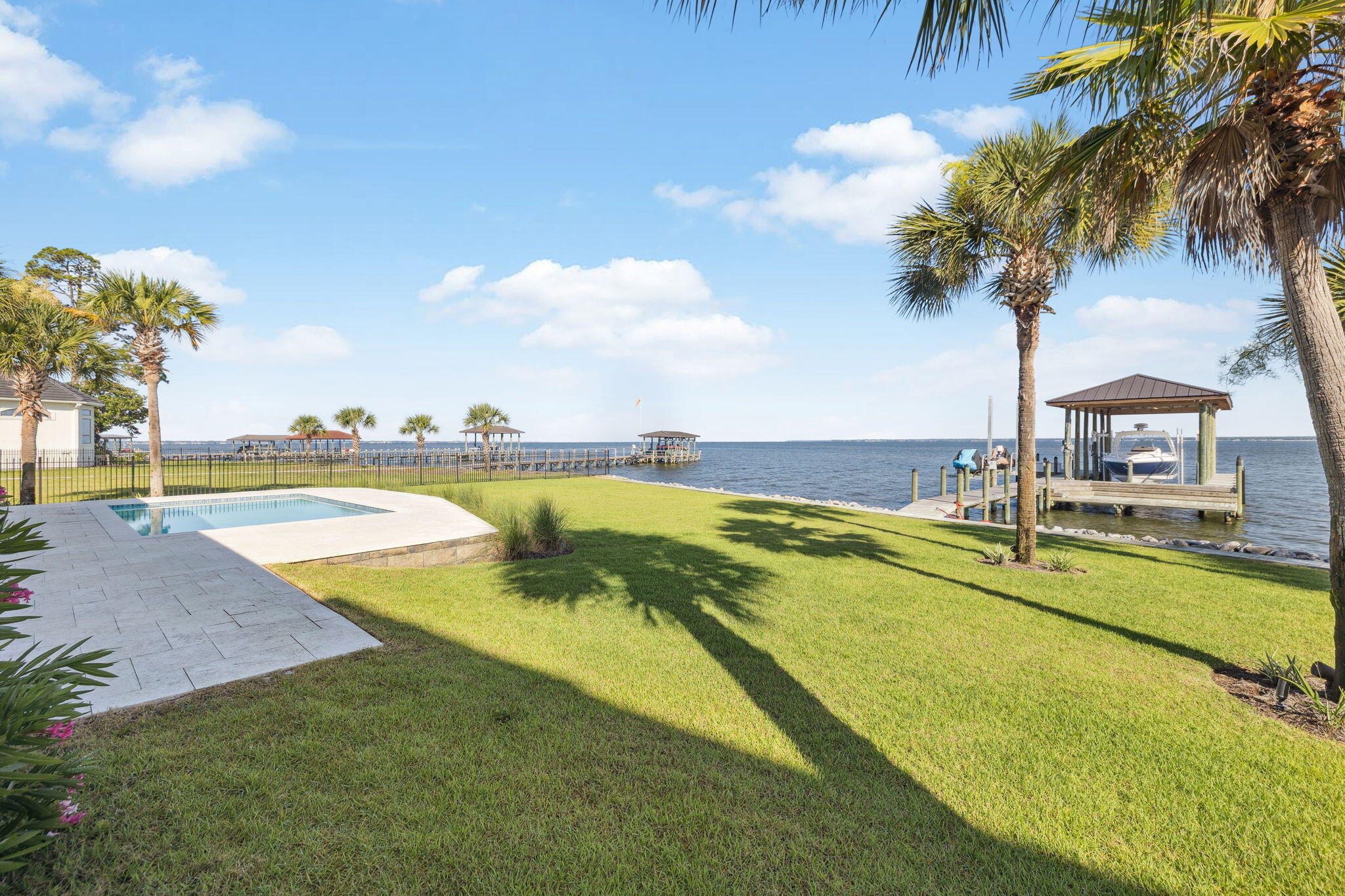 DRIFTWOOD ESTATES - Residential