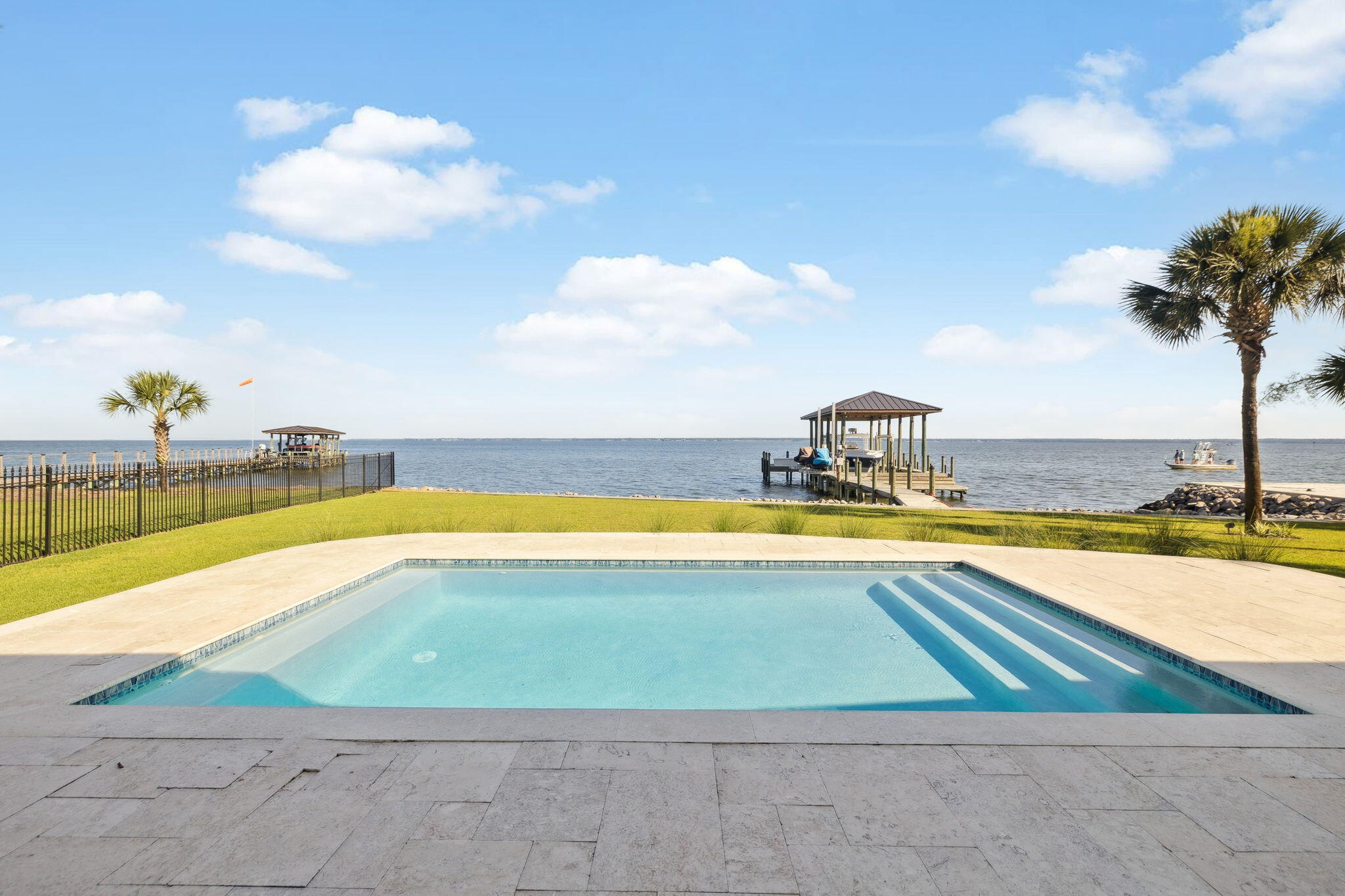 DRIFTWOOD ESTATES - Residential